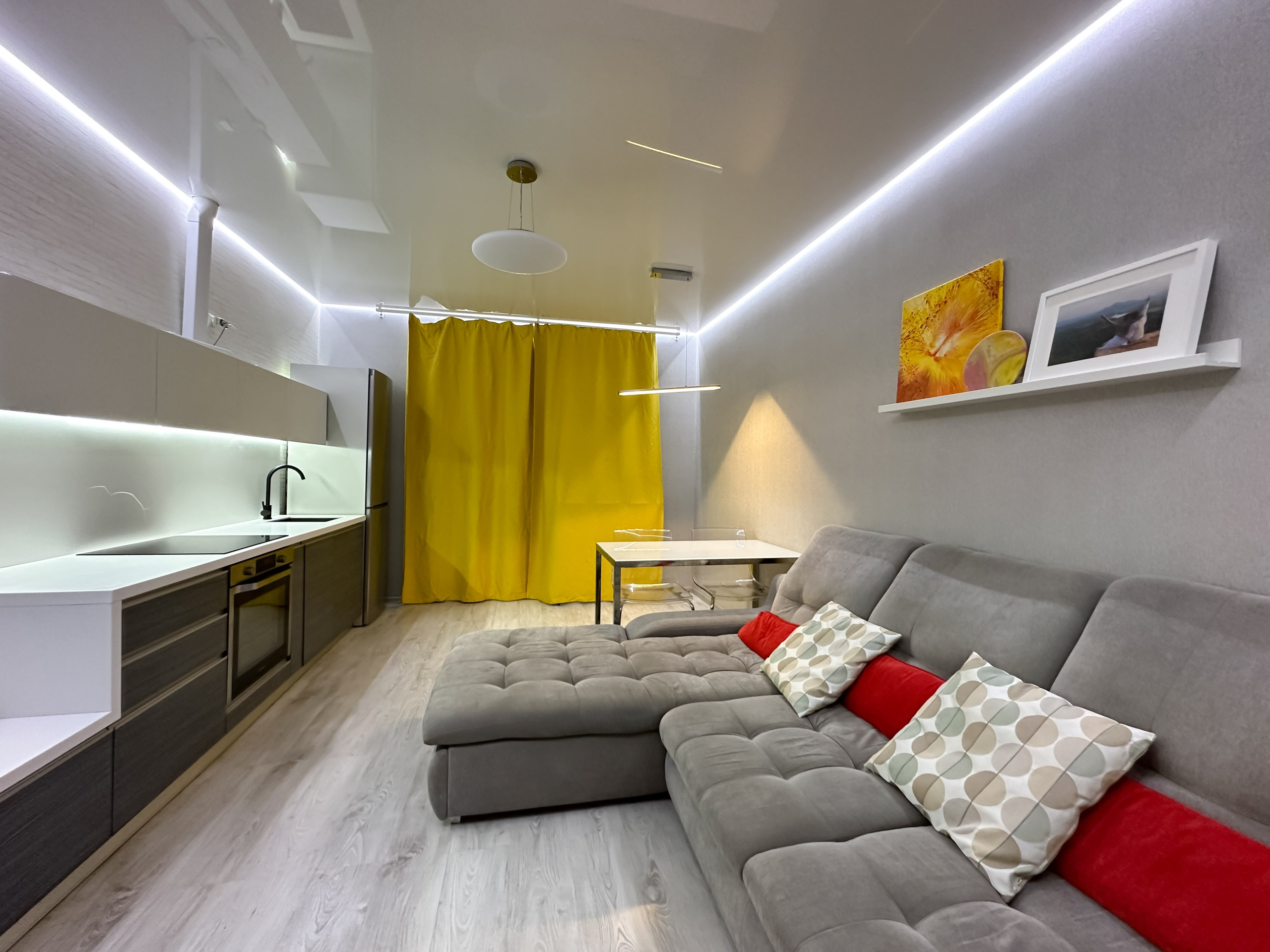 Железодорожный переулок. Репортажный и портретный фотограф в Санктпетербурге. Видиосъемка мероприятий в Санкт-Петербурге