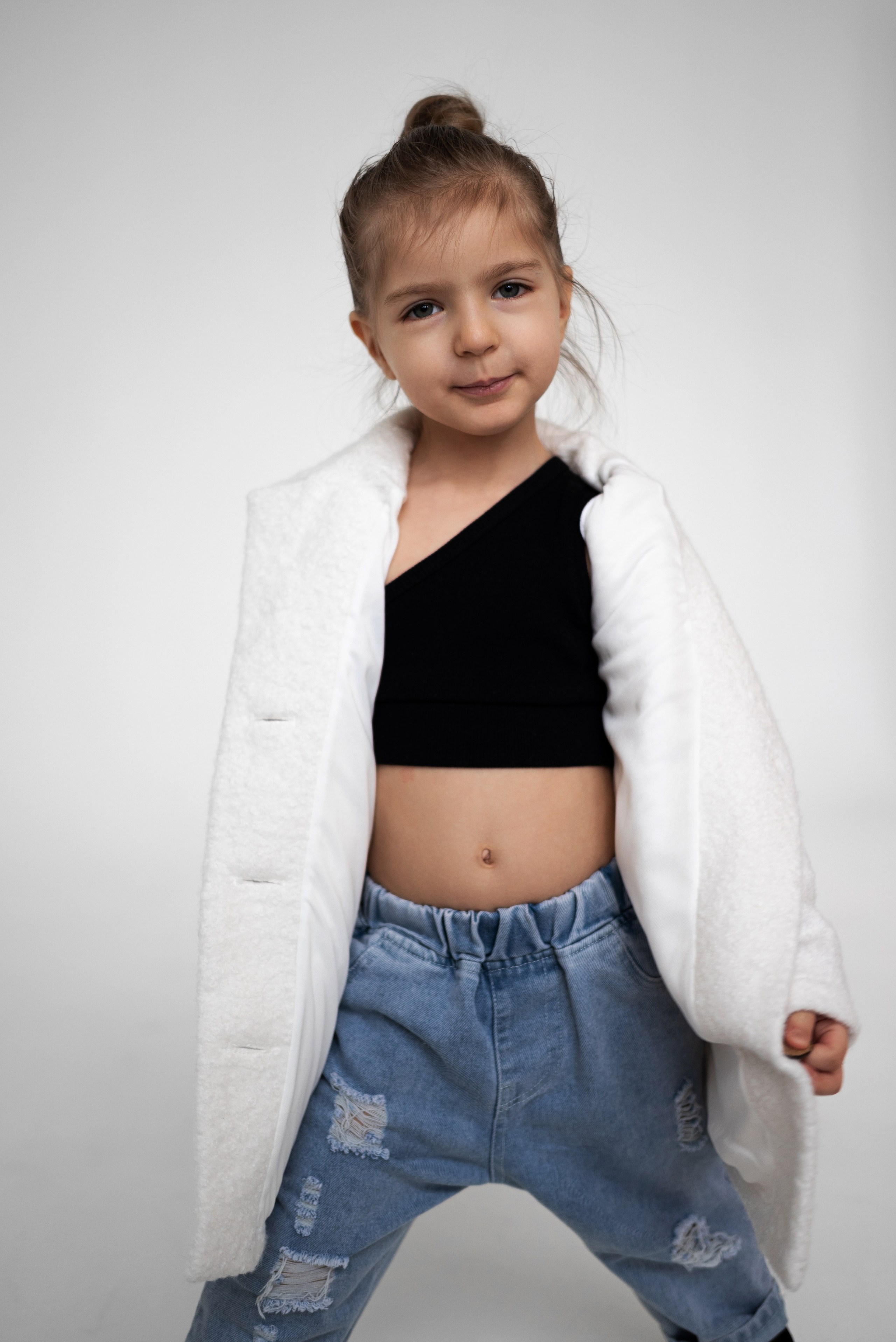 Модельное портфолио. Фотограф Москва Виктория Вишневская актерское / модельное портфолио