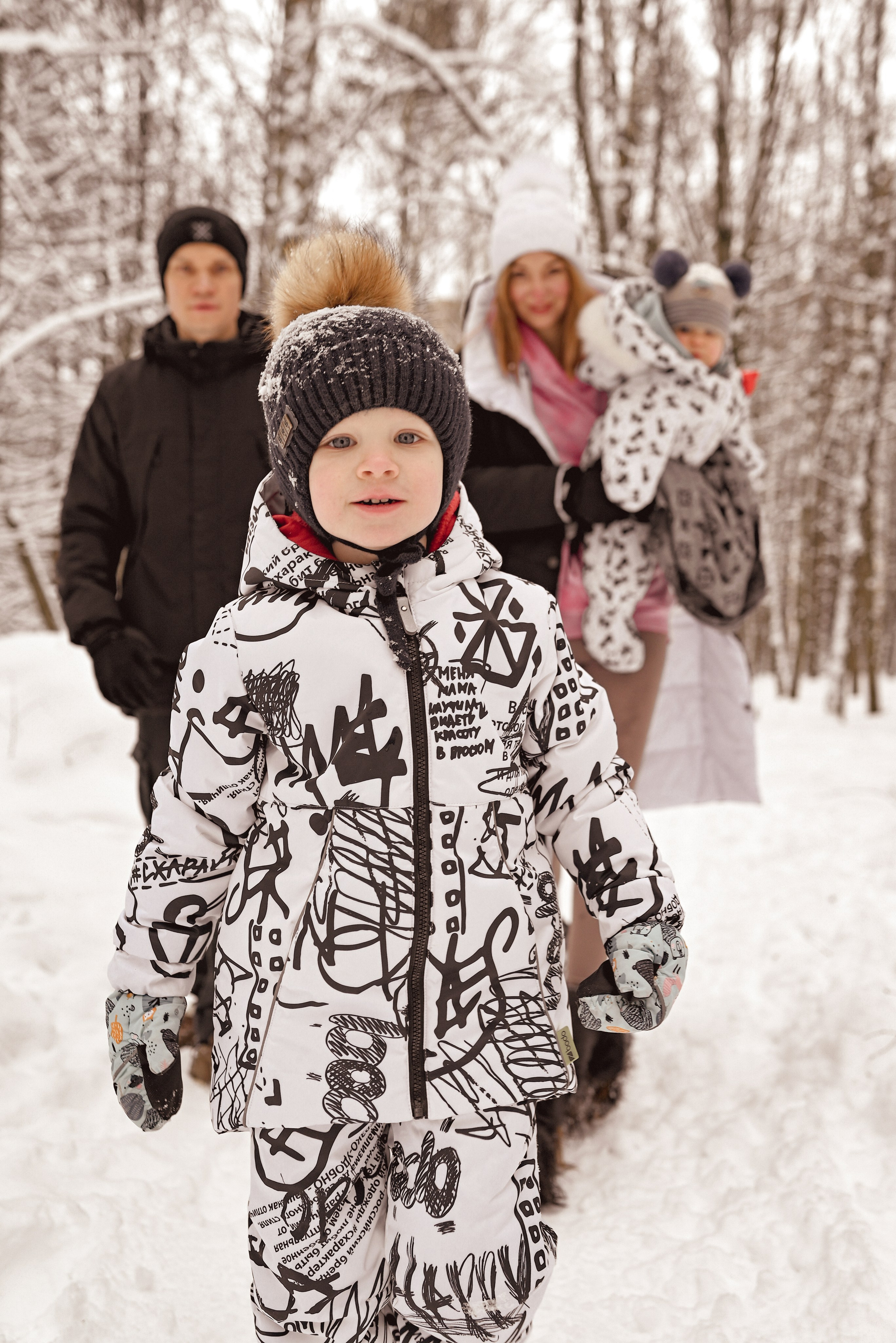 Зимний лес. Фотограф на Крещение. Семейный фотограф. Москва