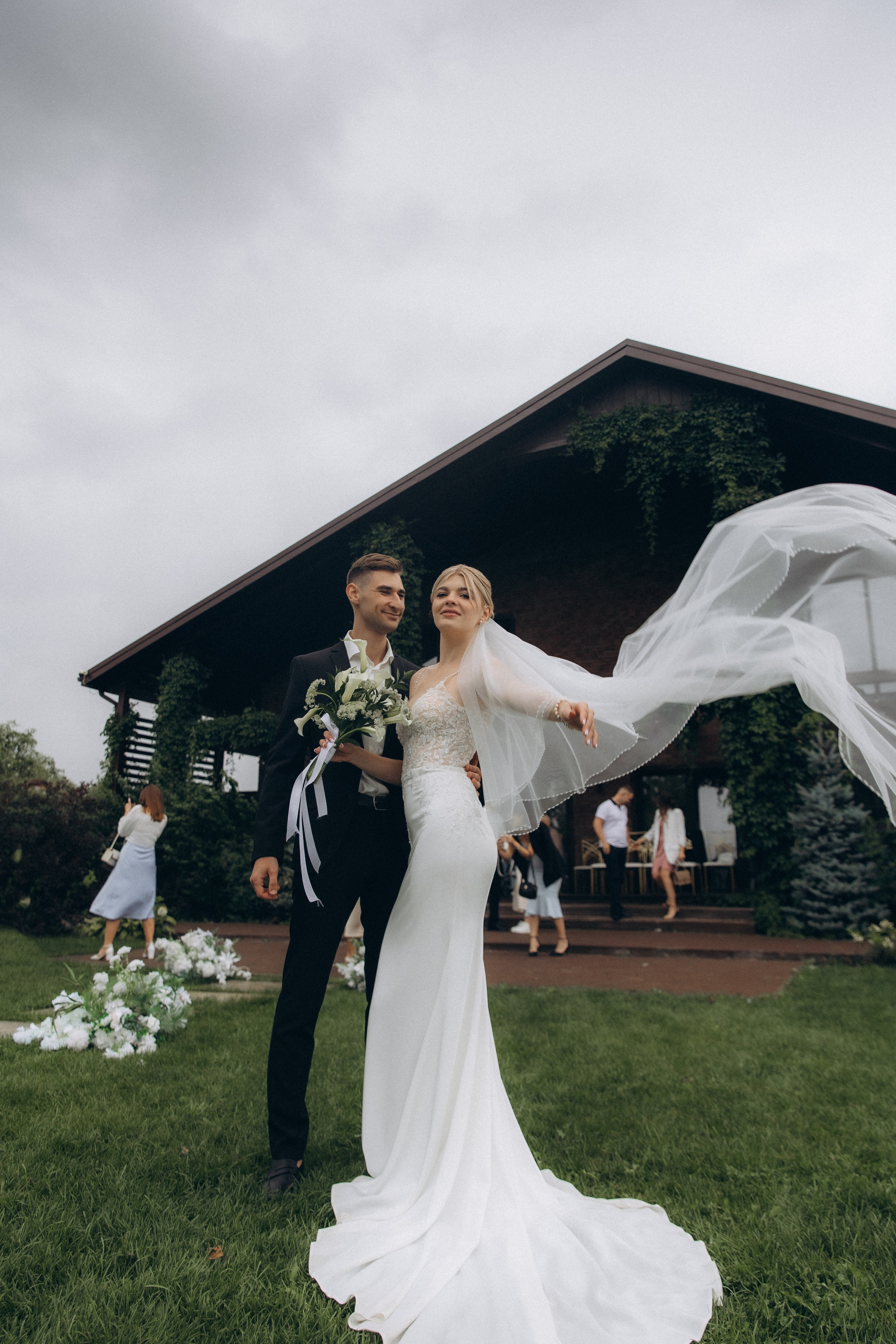 Эллина и Алексей. Свадьба в усадьбе. Алена Бадамшина — свадебный фотограф Воронеж / Москва