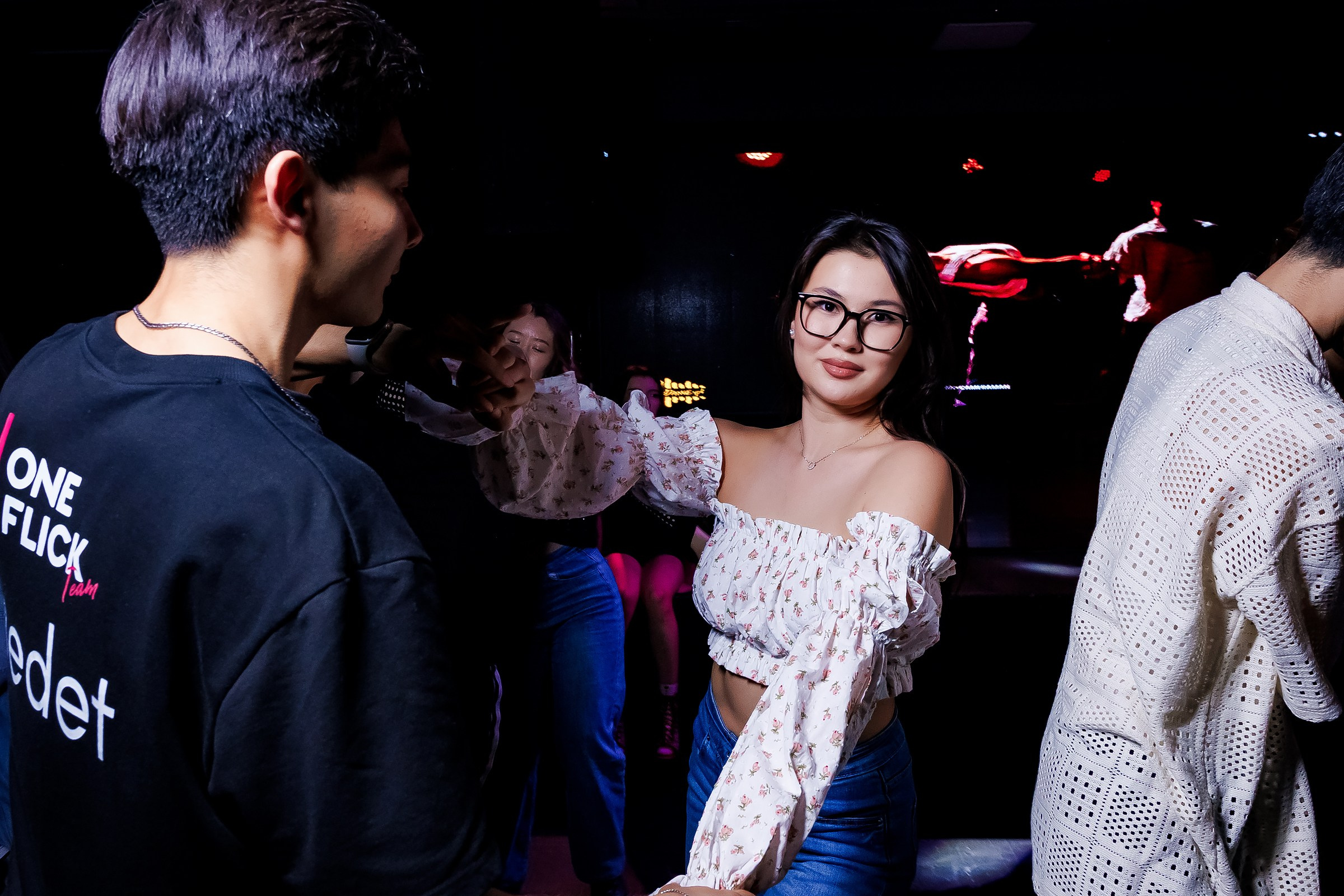 Bachata Party Hola Dance. Репортажный фотограф в Алматы Каюпов Сержан