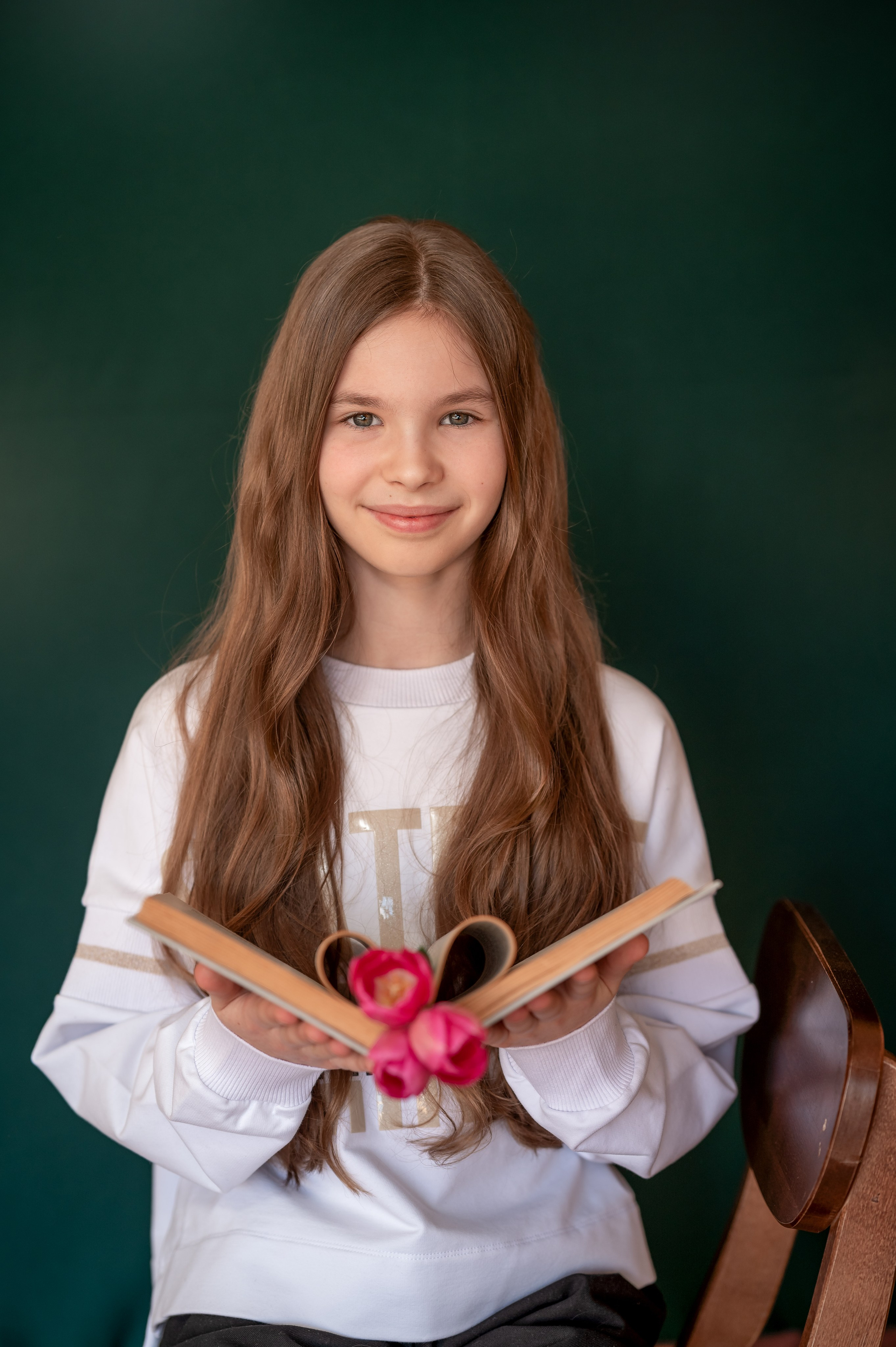 Школьный фотоальбом для младших классов. Фотограф новорождённых, семейный, школьный в городе Калуге Евгения