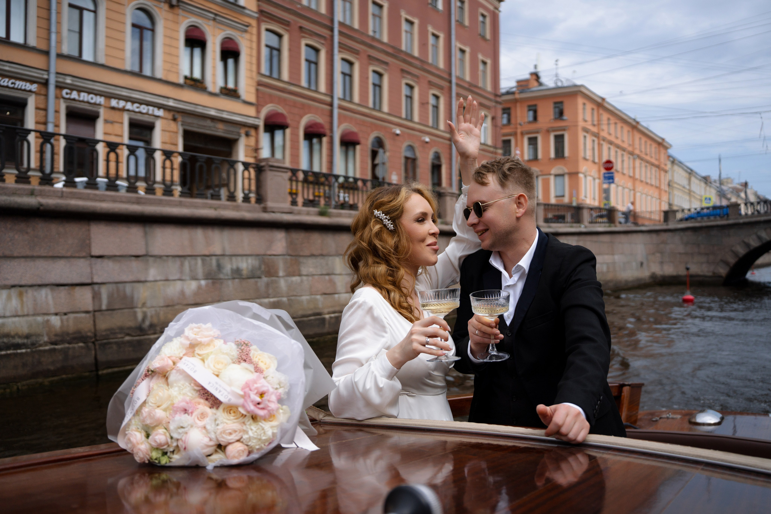 Свадьба на катере. Фотограф Оксана Шавва