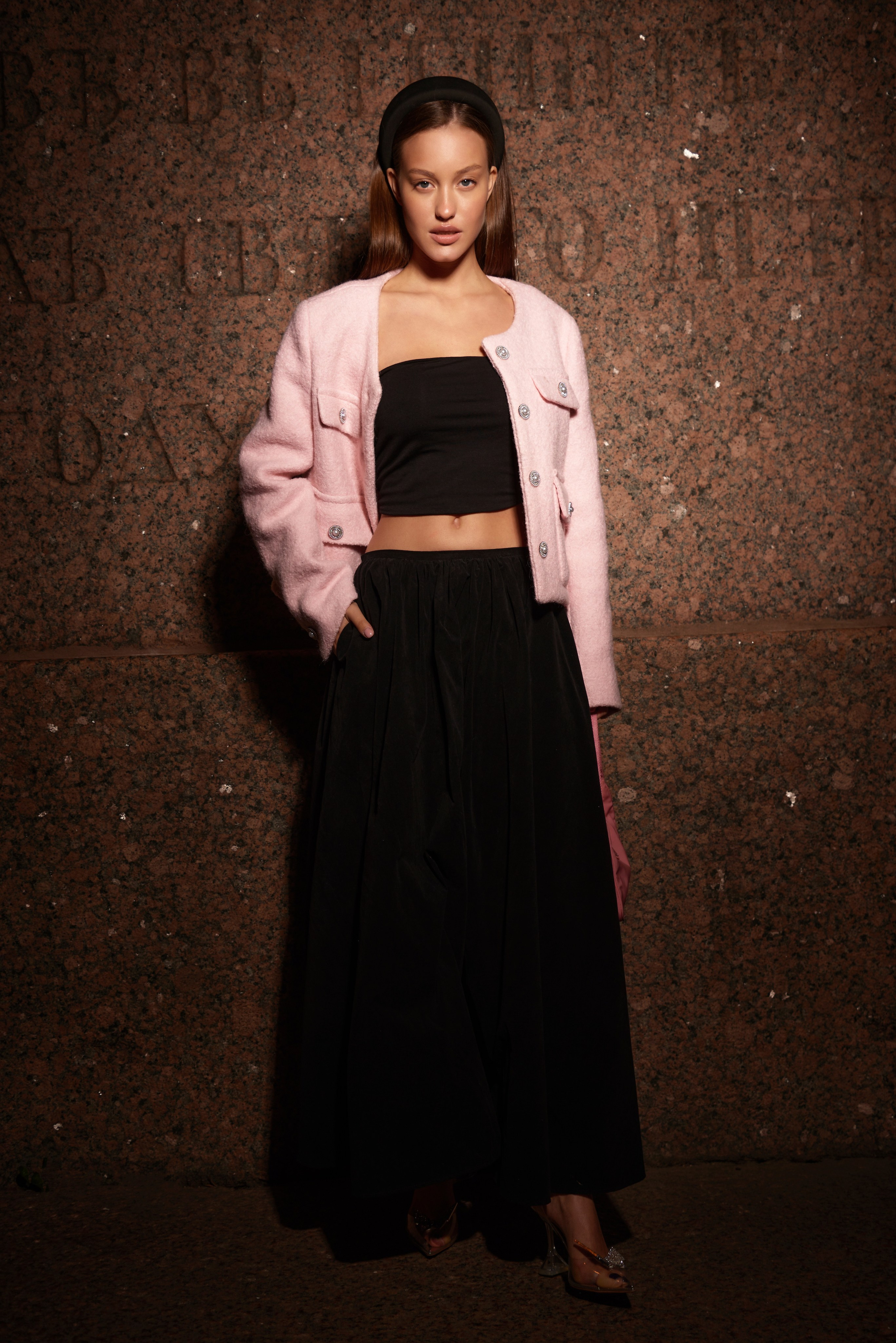 Анастасия, 40-42 размер, 166 рост. KED Production — продакшн из СПб. Создаём фото, видео и контент, который помогает брендам и селлерам продавать больше