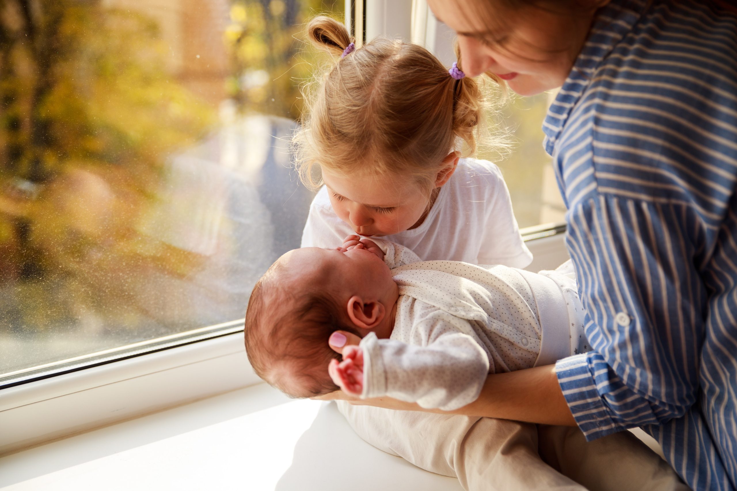 Юля, Вероника и маленький Артем (2 мес.). Детский и семейный фотограф в Москве Алёна Шестунова
