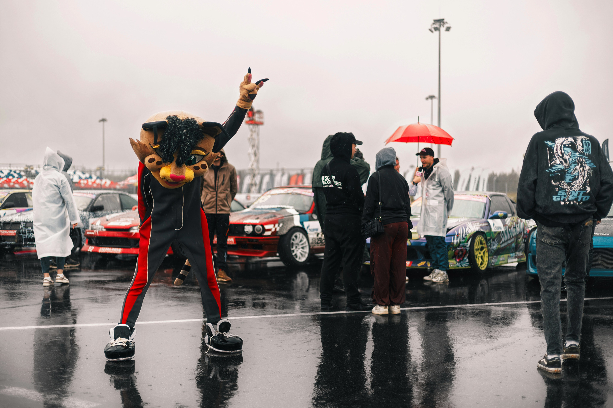 IDDC Этап 2: Бетонный Колизей и блогеры в деле