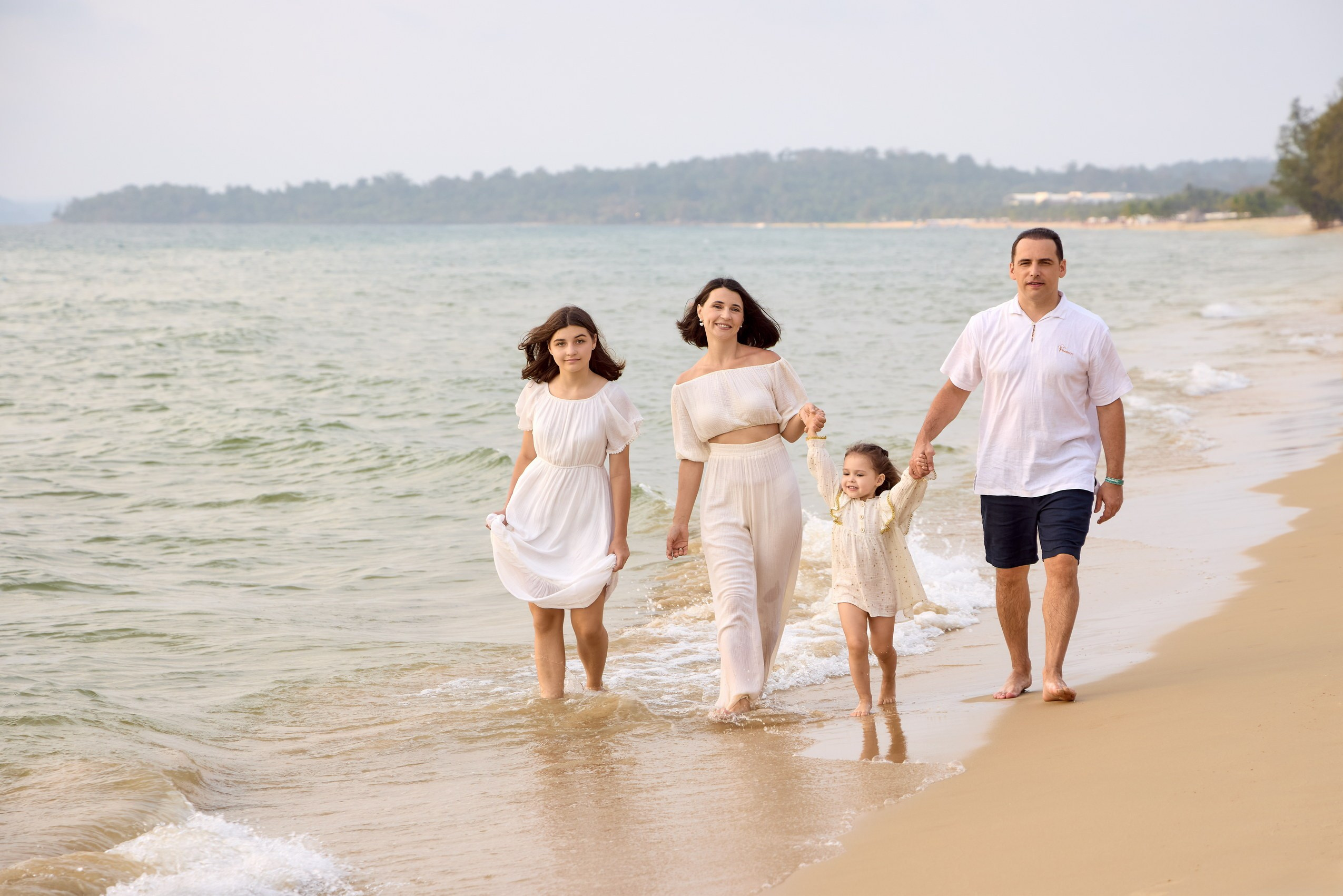 Family Photoshoot at WyndamGrand