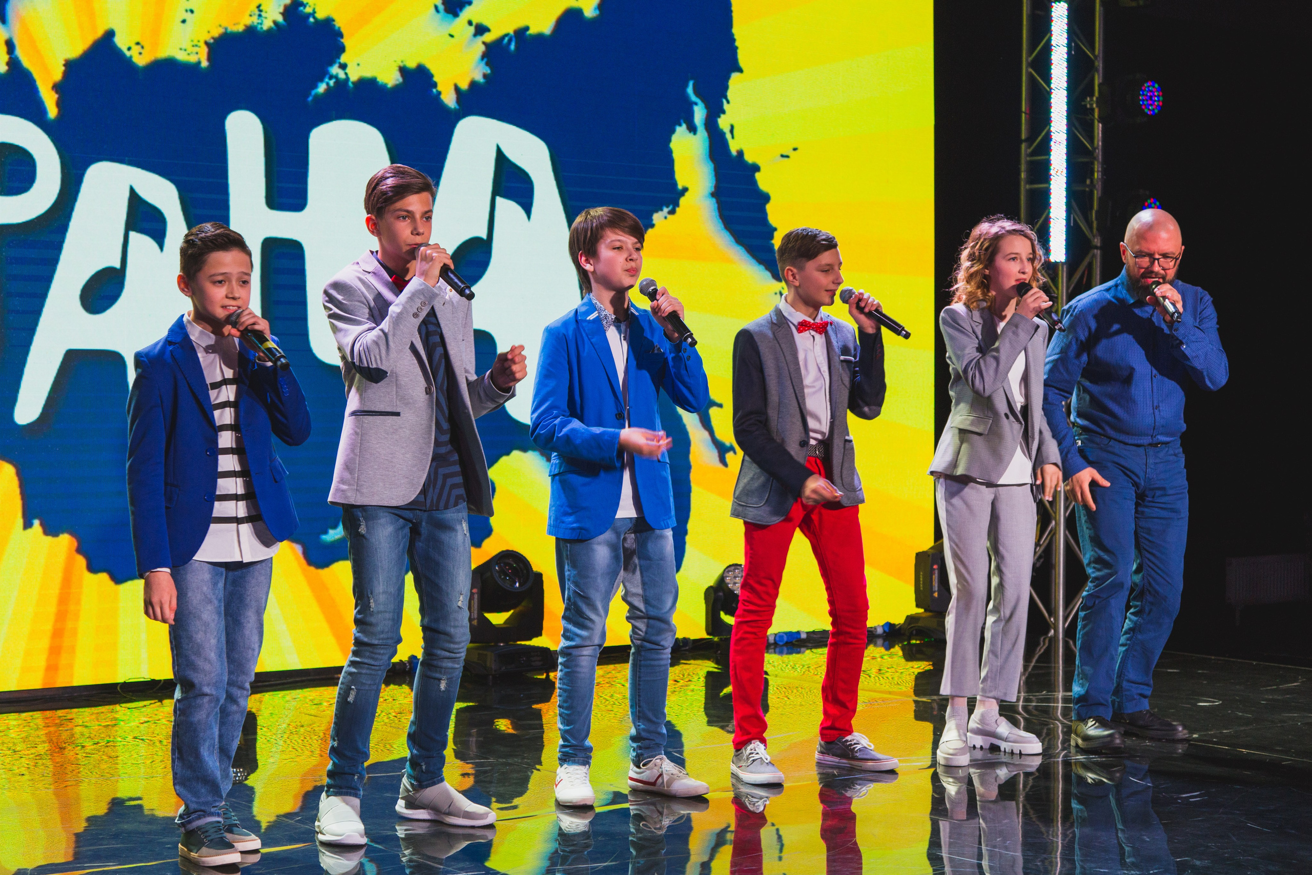 О2ТВ группа СТРАНА. Видеооператор/Фотограф Николай Завьялов