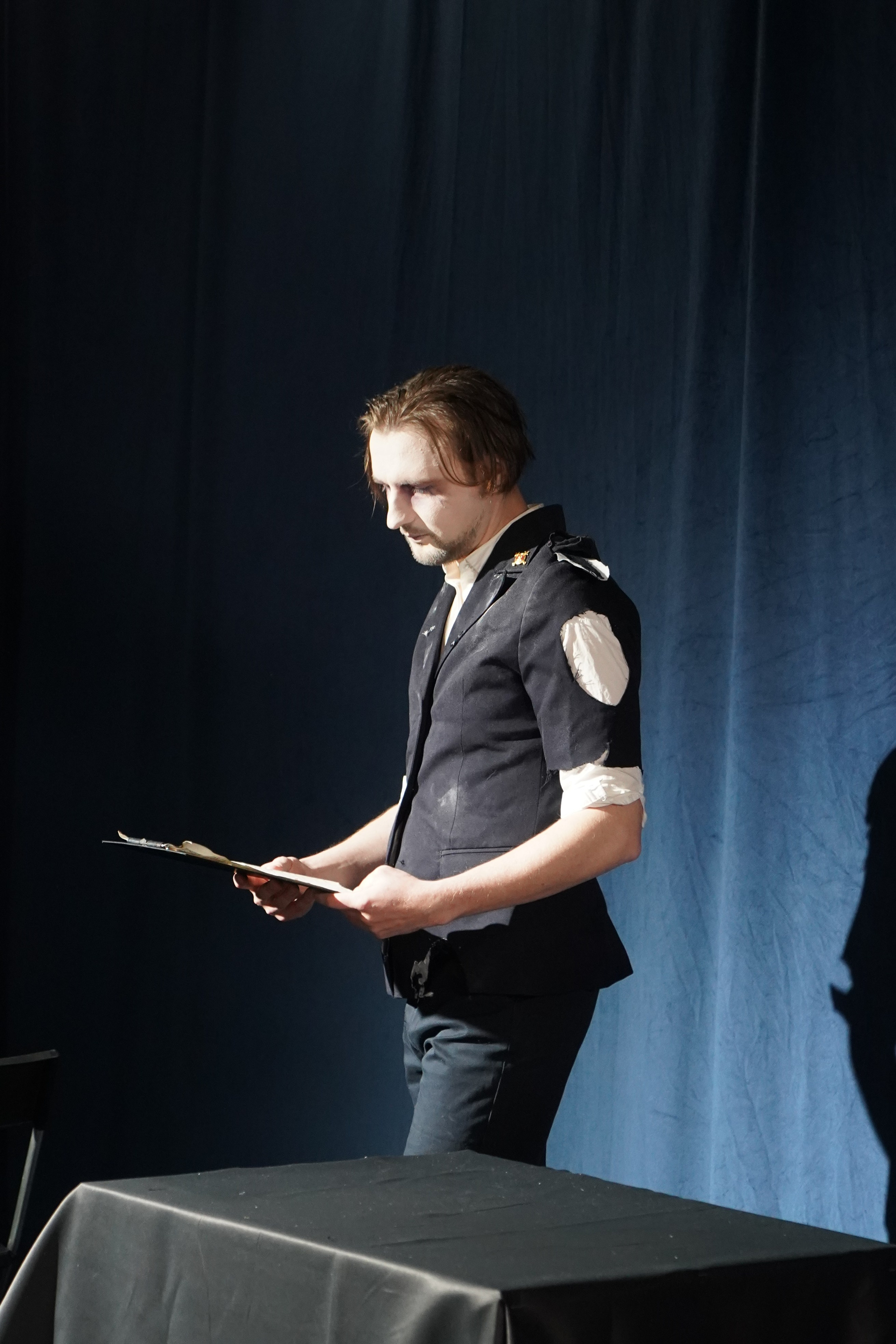 К/м Экзистенциальные ножницы (реж. Н.Григорьева). Главная