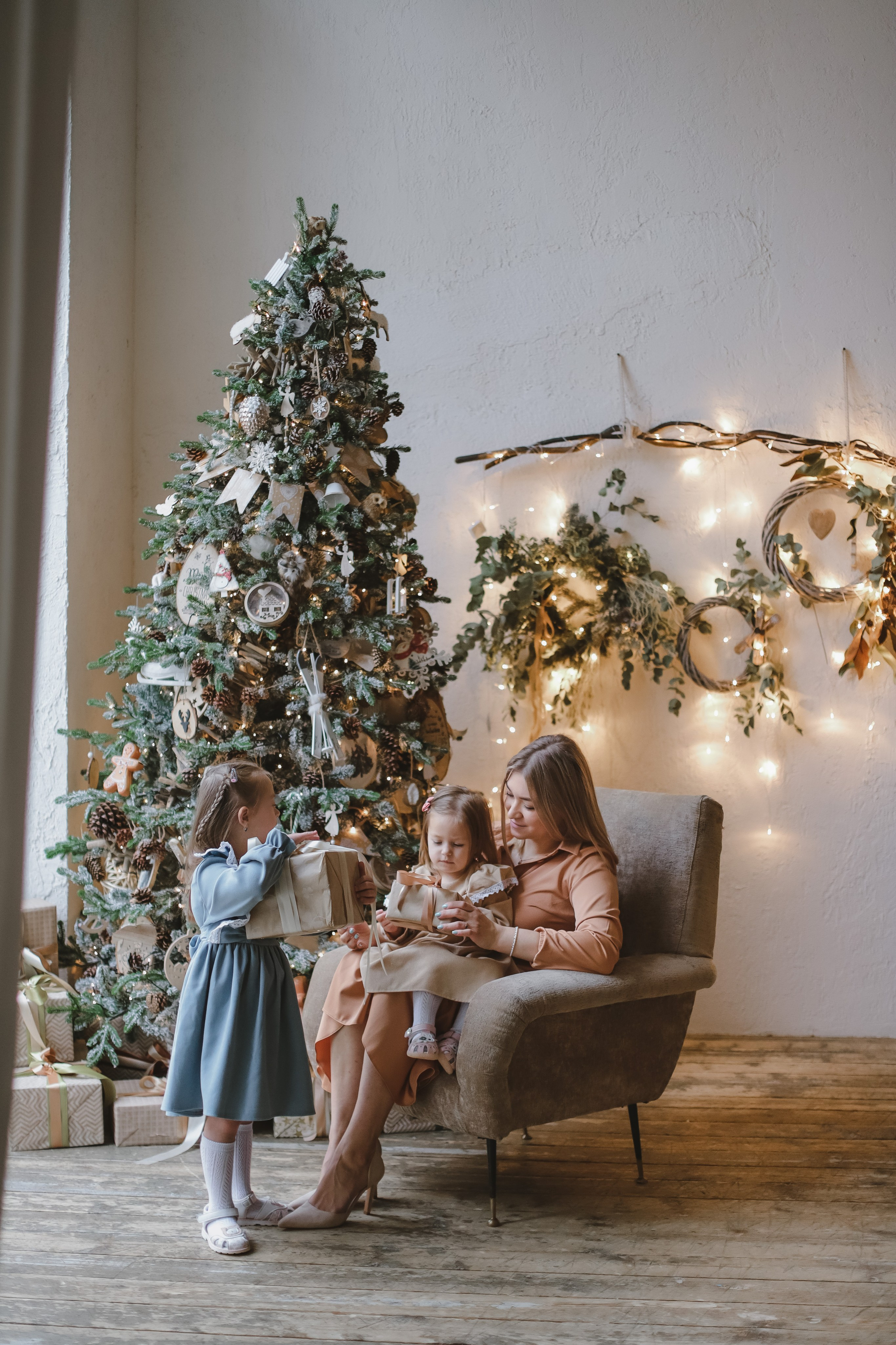 Семейная в студии Famous. Свадебный, семейный и детский фотограф в Люберцах Зайцева Анастасия