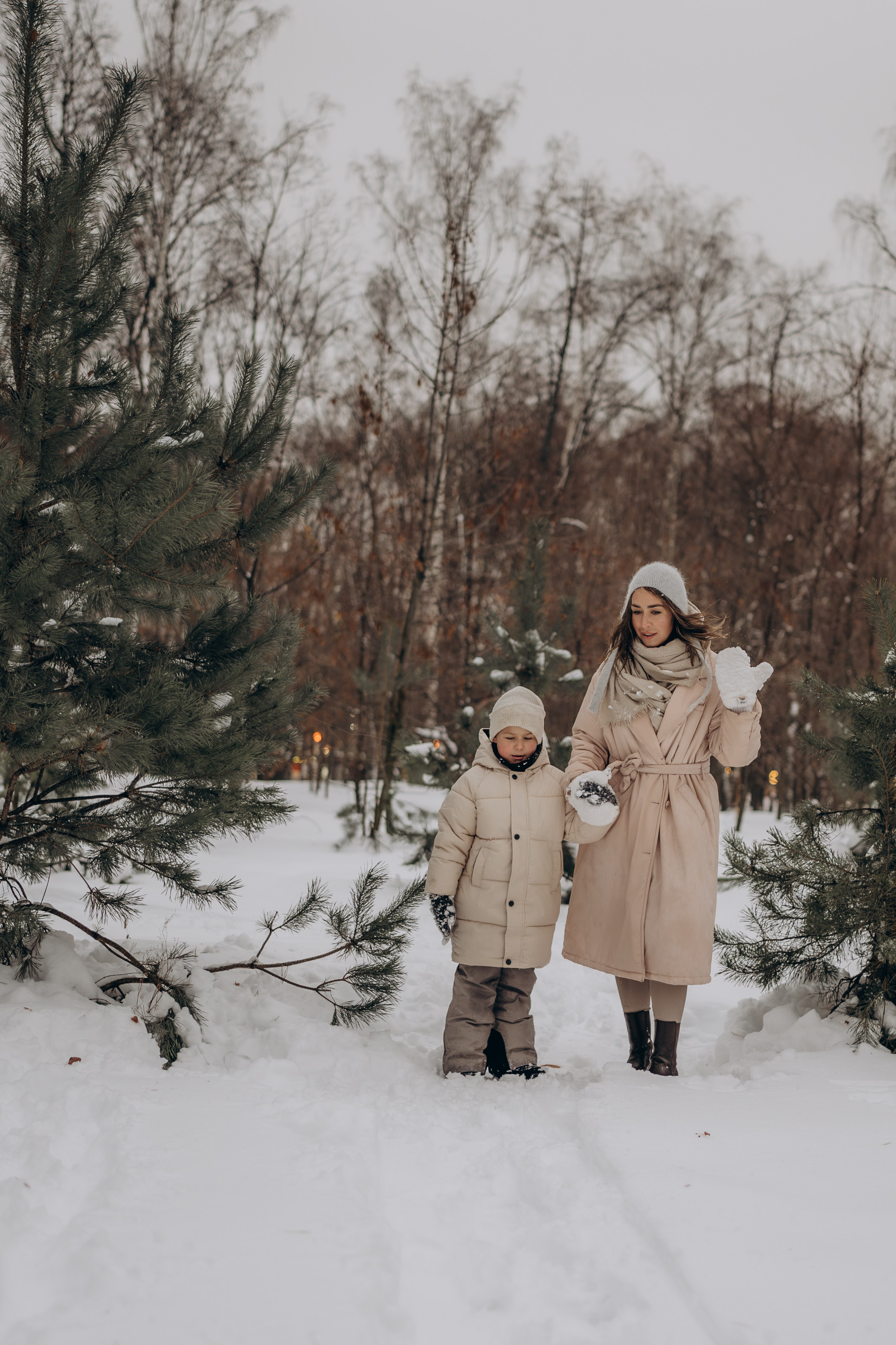 На катке. Семейный фотограф Москва. Фотограф беременности и материнства Москва