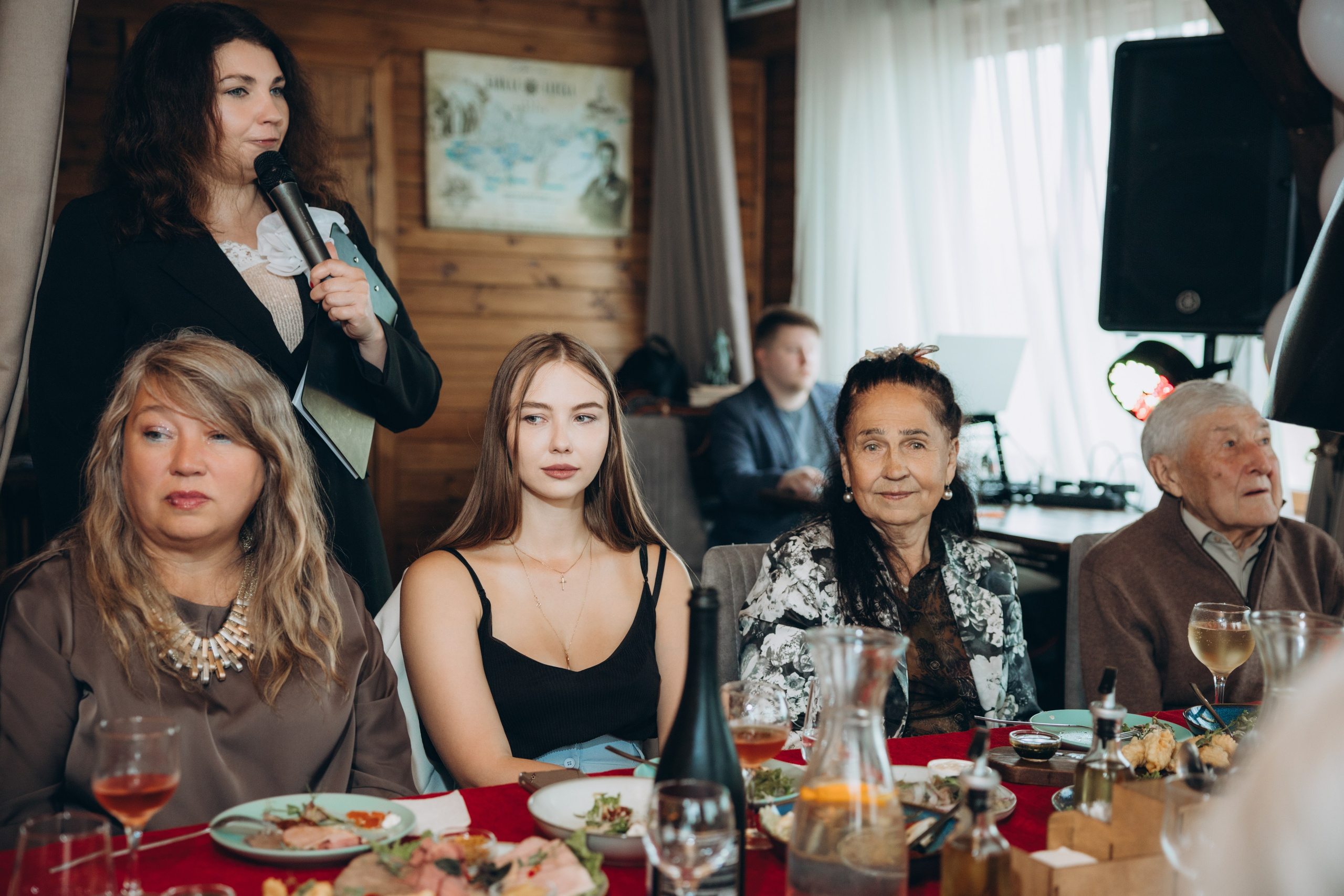 На берегу. Свадебный, семейный фотограф в Иркутске Светлана Макаричева