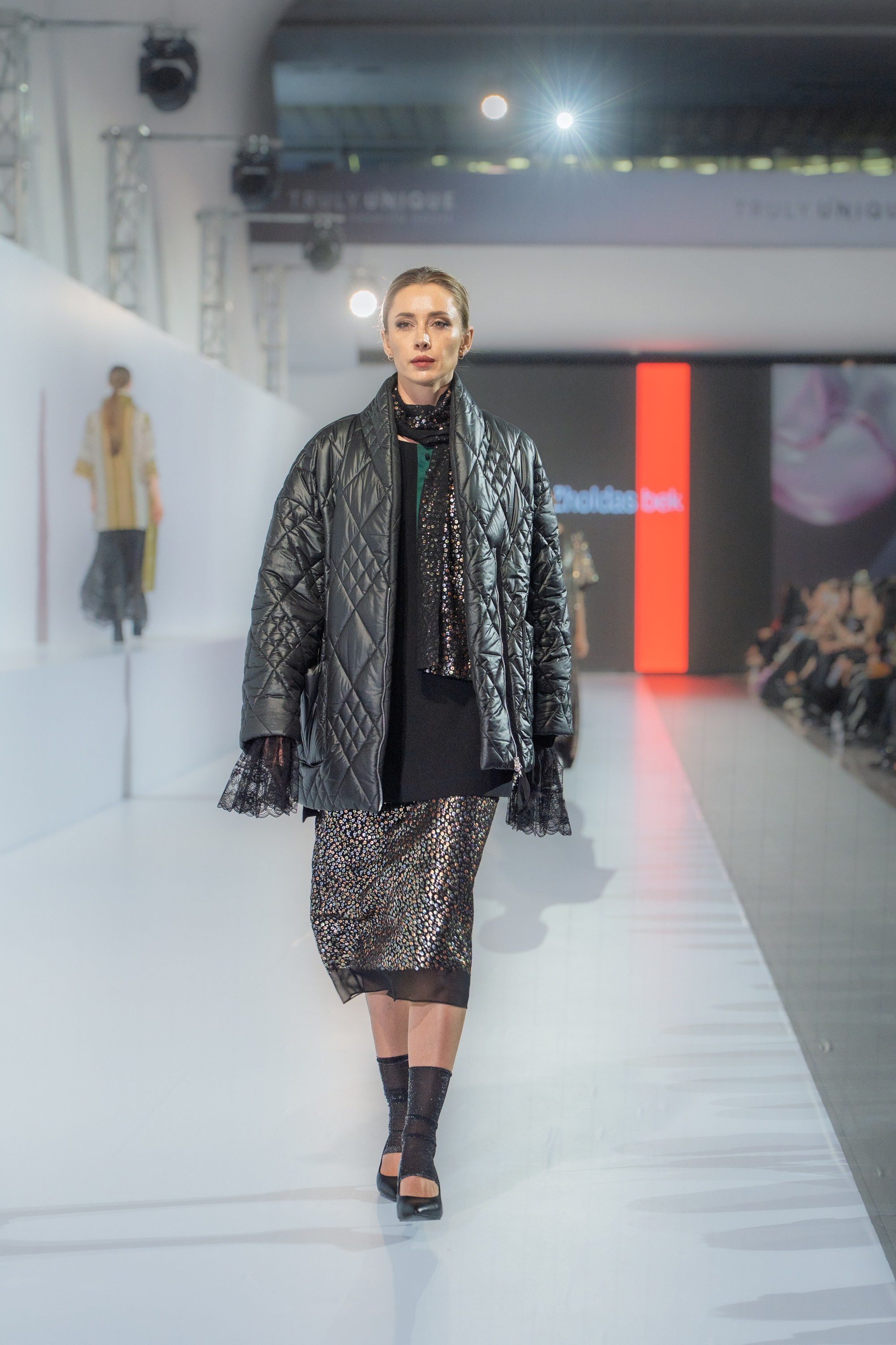 Yerlan Zholdasbek. Сайт Алматинского НЮ АРТ, будуар и фэшн фотографа Дениса Карпенко