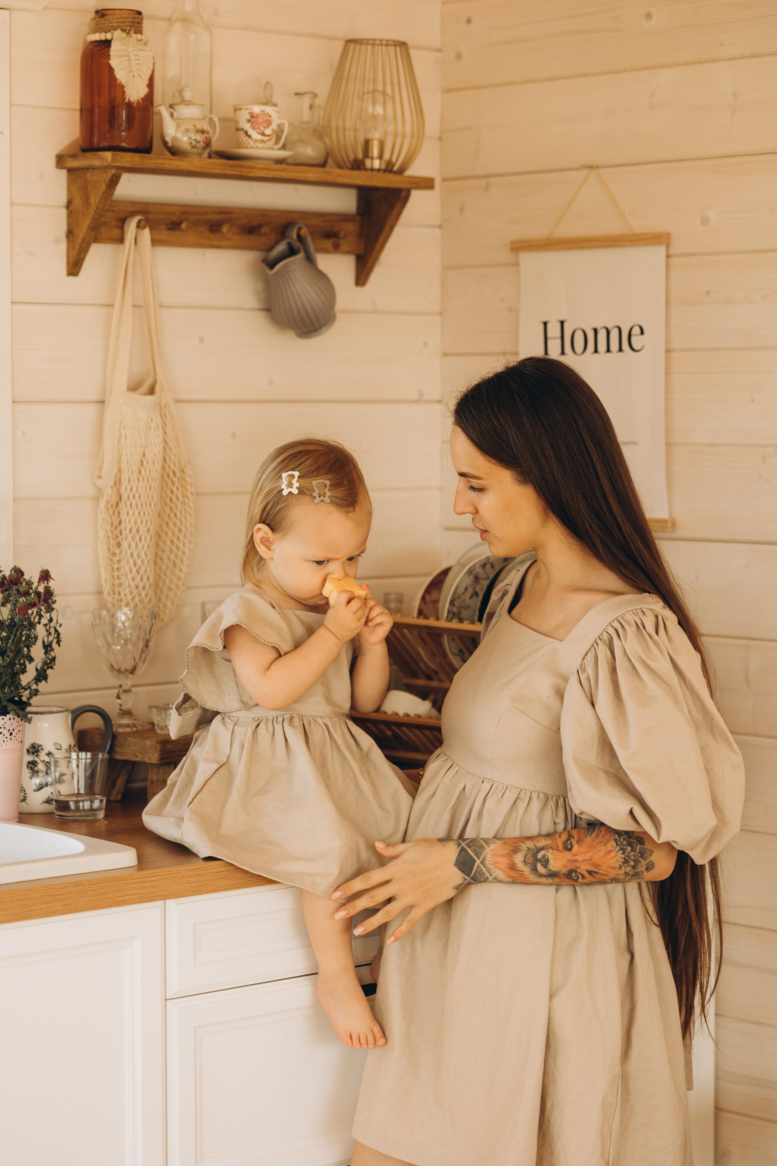 Оля и Мирослава Беседка. Семейный фотограф в Москве Виктория Ястребинская