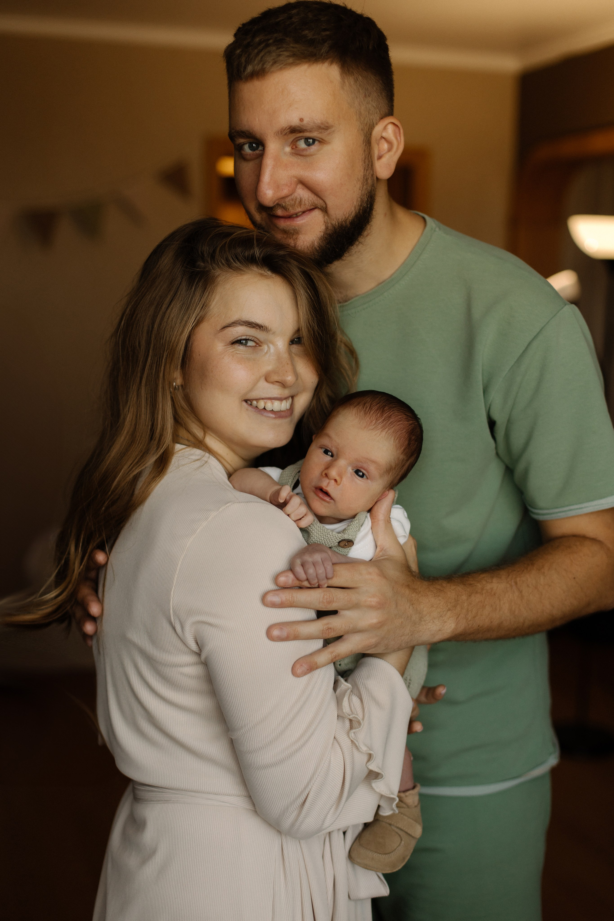 Съемка в первые недели жизни в атмосфере любви и тепла в Челябинске. Семейный фотограф, фотограф на роды в Челябинске Калистратова Кристина