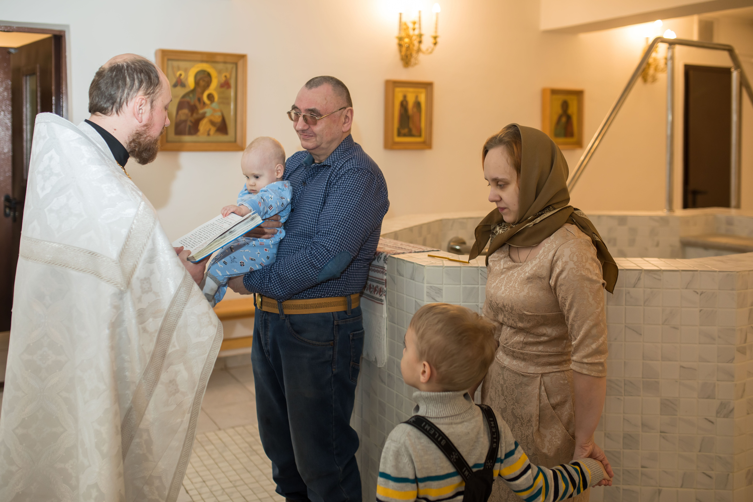 Крестины Максима Москва. Арт- фотограф Москва