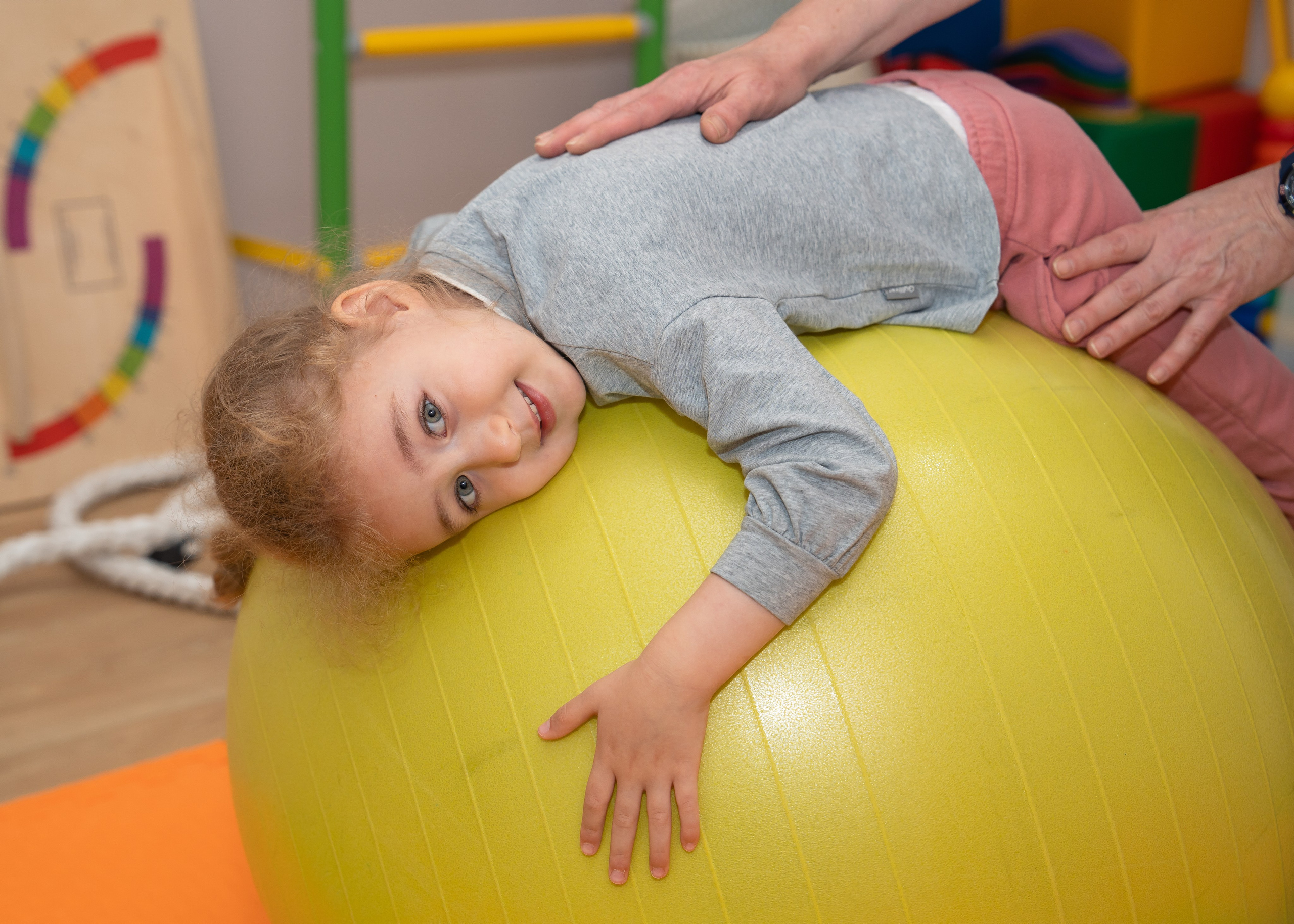Нейроигры: весело и полезно. Крамер Юлиана детский и семейный фотограф