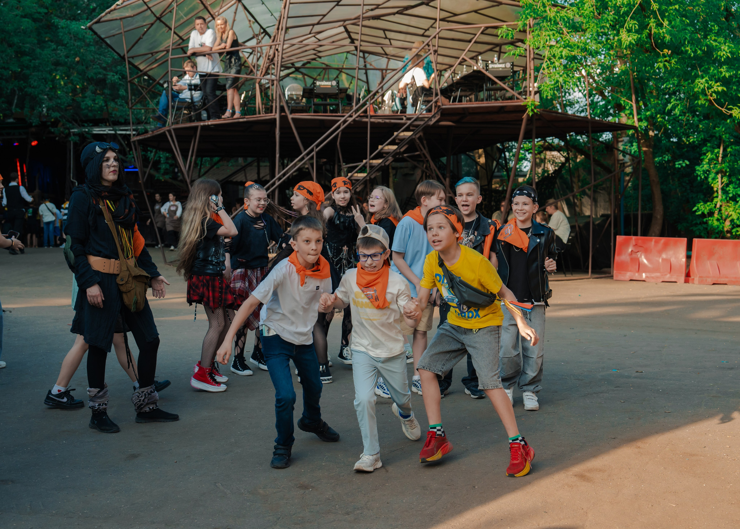 Выпускной Байк Центр «Ночные волки». Крамер Юлиана детский и семейный фотограф