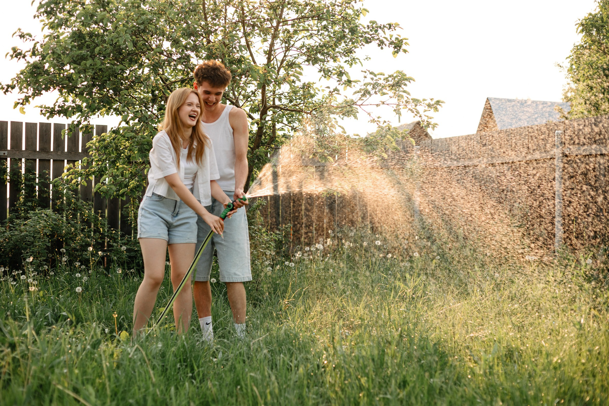 Серия с водой. Арина и Сергей. Евгения. Июнь 2025. Фотограф Пермь. Свадьбы. Семья и дети, школа, д. сад. Фотокниги