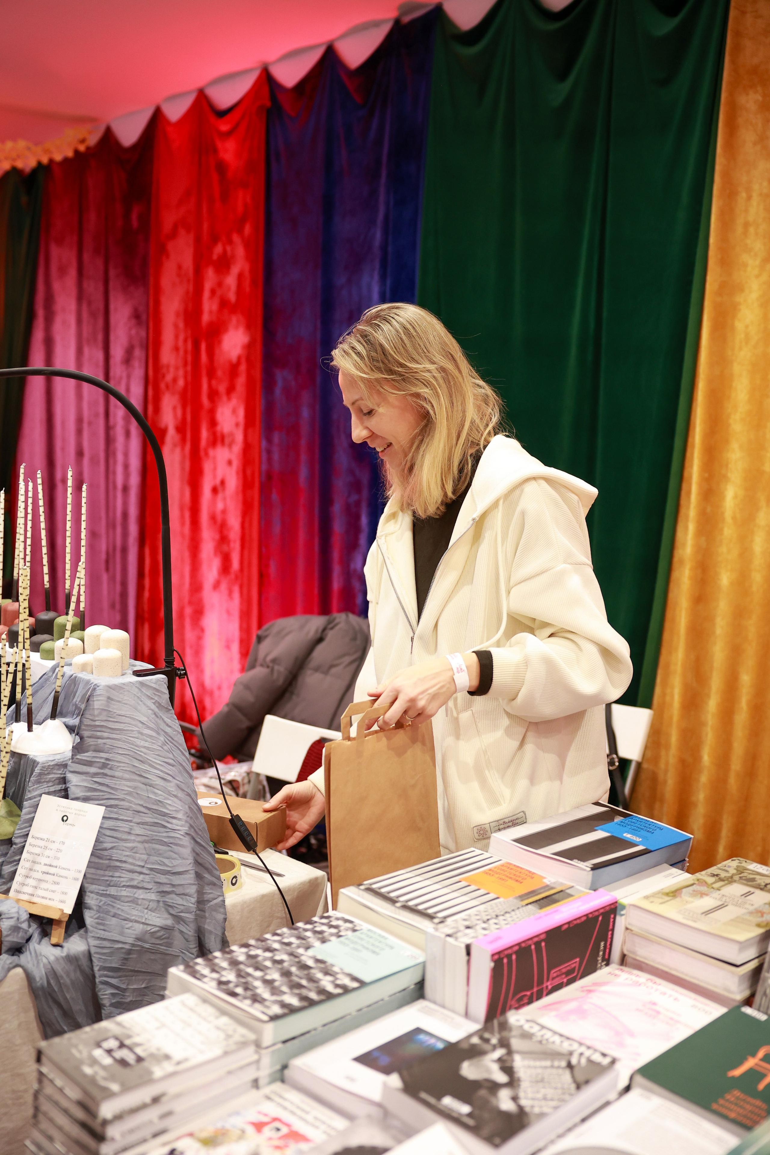 20–21 декабря 2025 Pop-up в Lotte Plaza / фото Саша Жукова. Фотоотчеты «Ламбада-маркета»