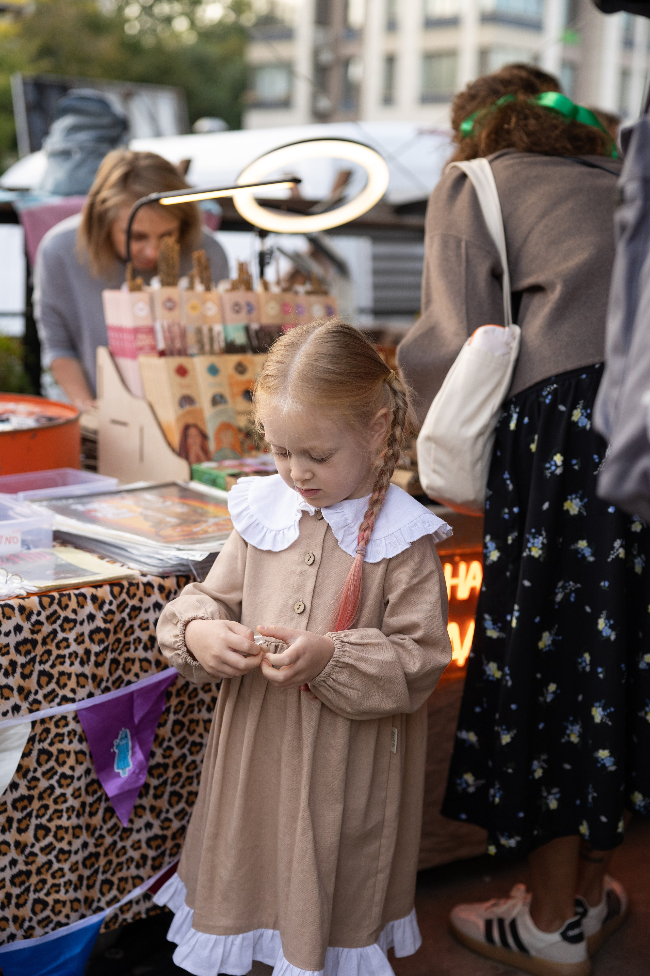 13–14 сентября 2025 на Даниловском рынке / День 1 / фото Саша Жукова. Фотоотчеты «Ламбада-маркета»