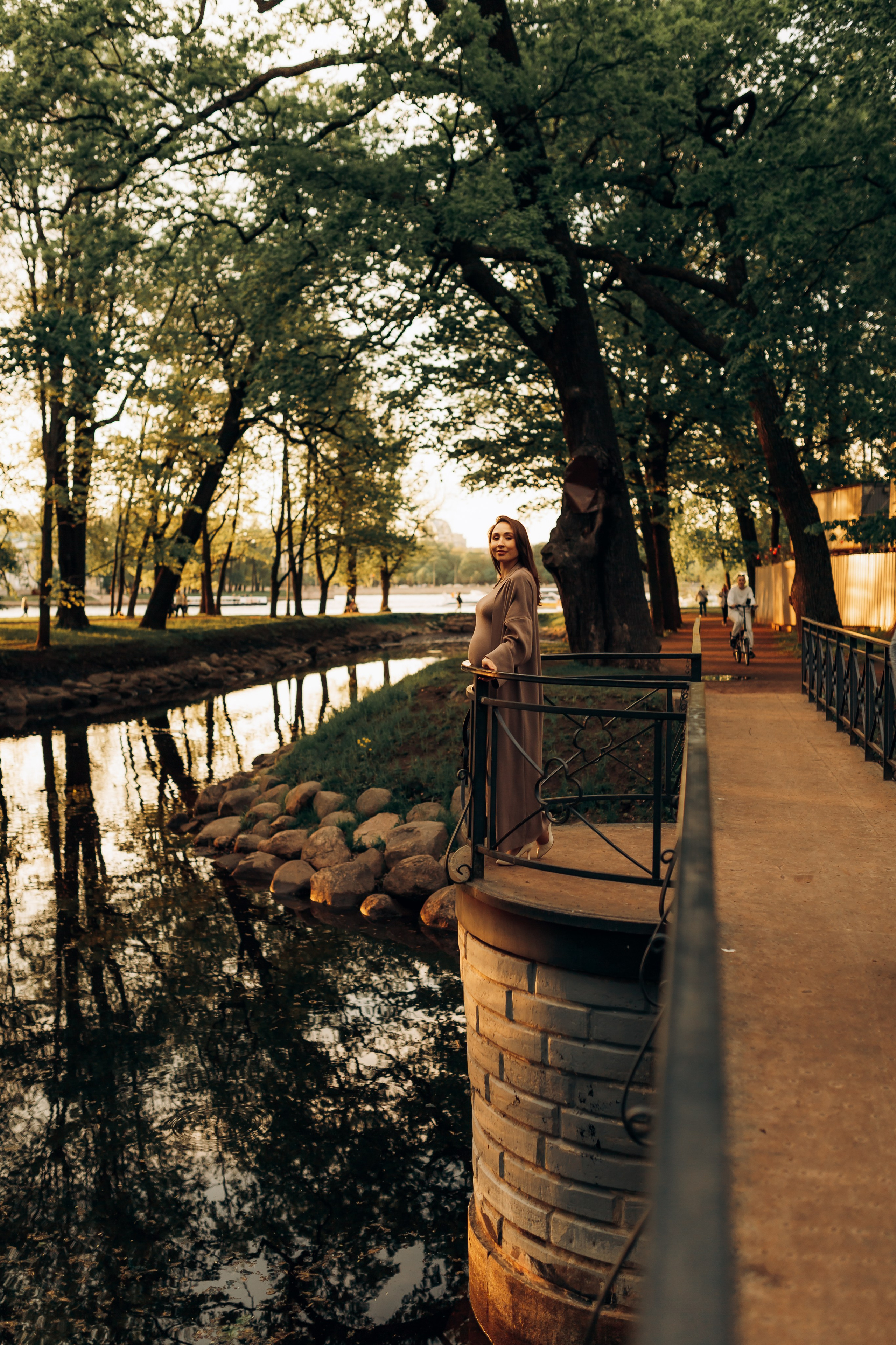 В ожидании: прогулка в парке. Фотограф Санкт-Петербург Князева Елизавета