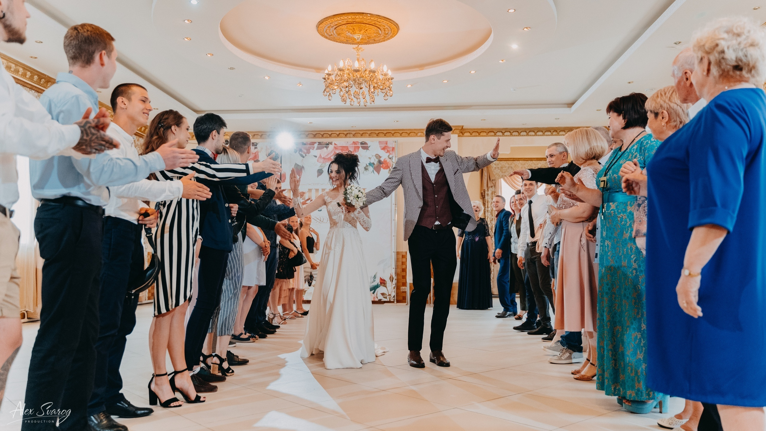 Красивые свадебные фото в Орехово-Зуево. Свадебный и репортажный фотограф-видеограф Москва и Московская область