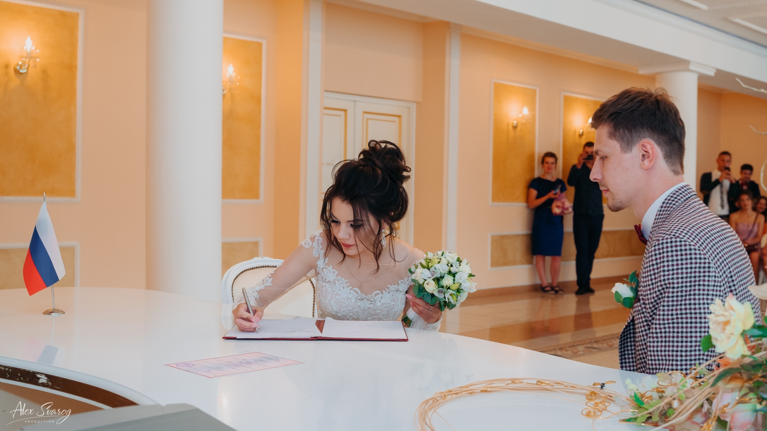 Свадебная фотосессия в ЗАГСе Орехово-Зуево