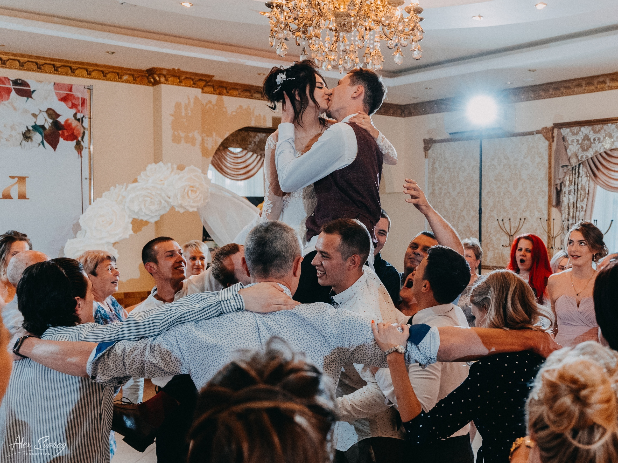 Красивые свадебные фото в Орехово-Зуево. Свадебный и репортажный фотограф-видеограф Москва и Московская область