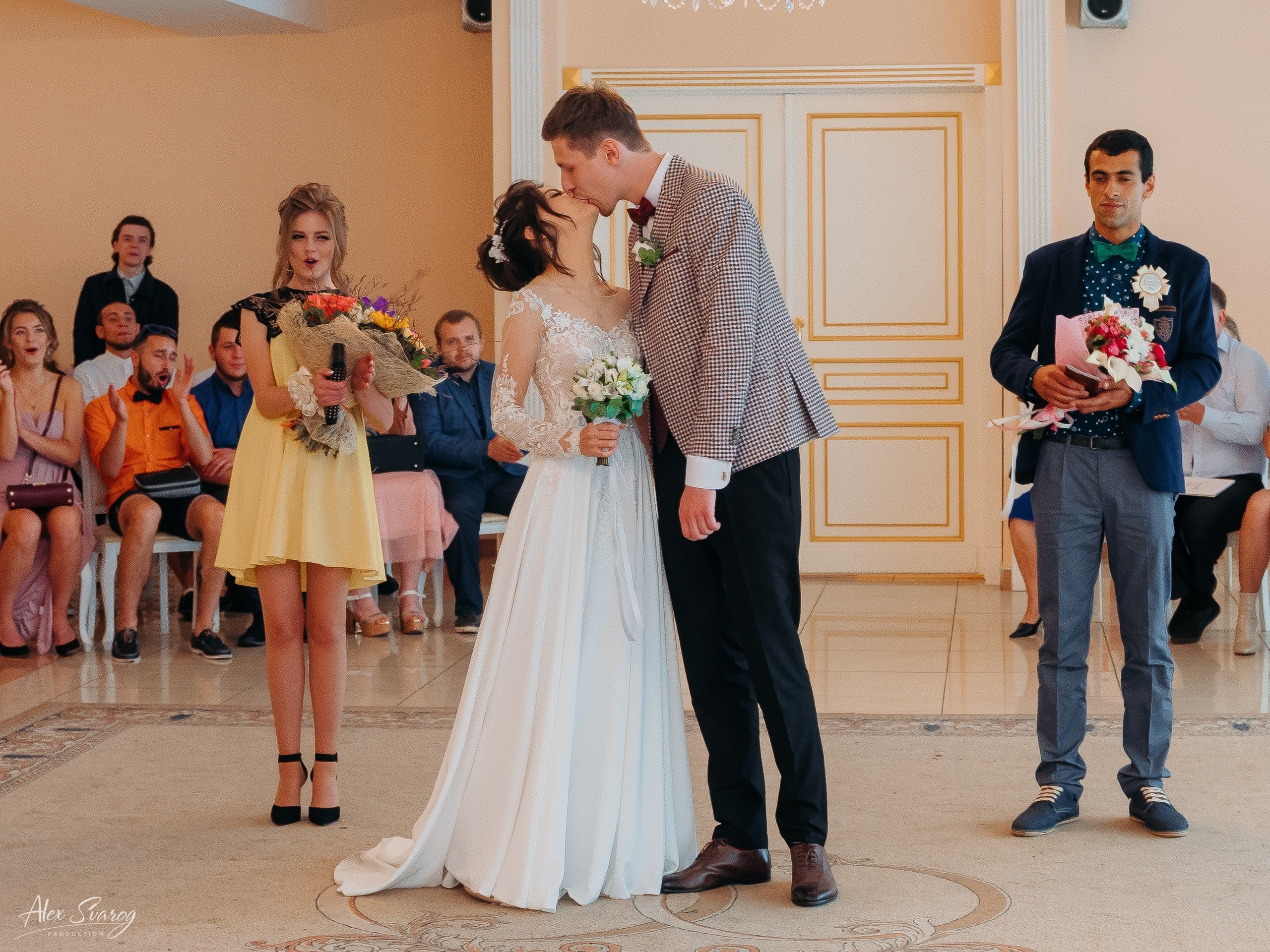 Красивые свадебные фото в Орехово-Зуево. Свадебный и репортажный фотограф-видеограф Москва и Московская область