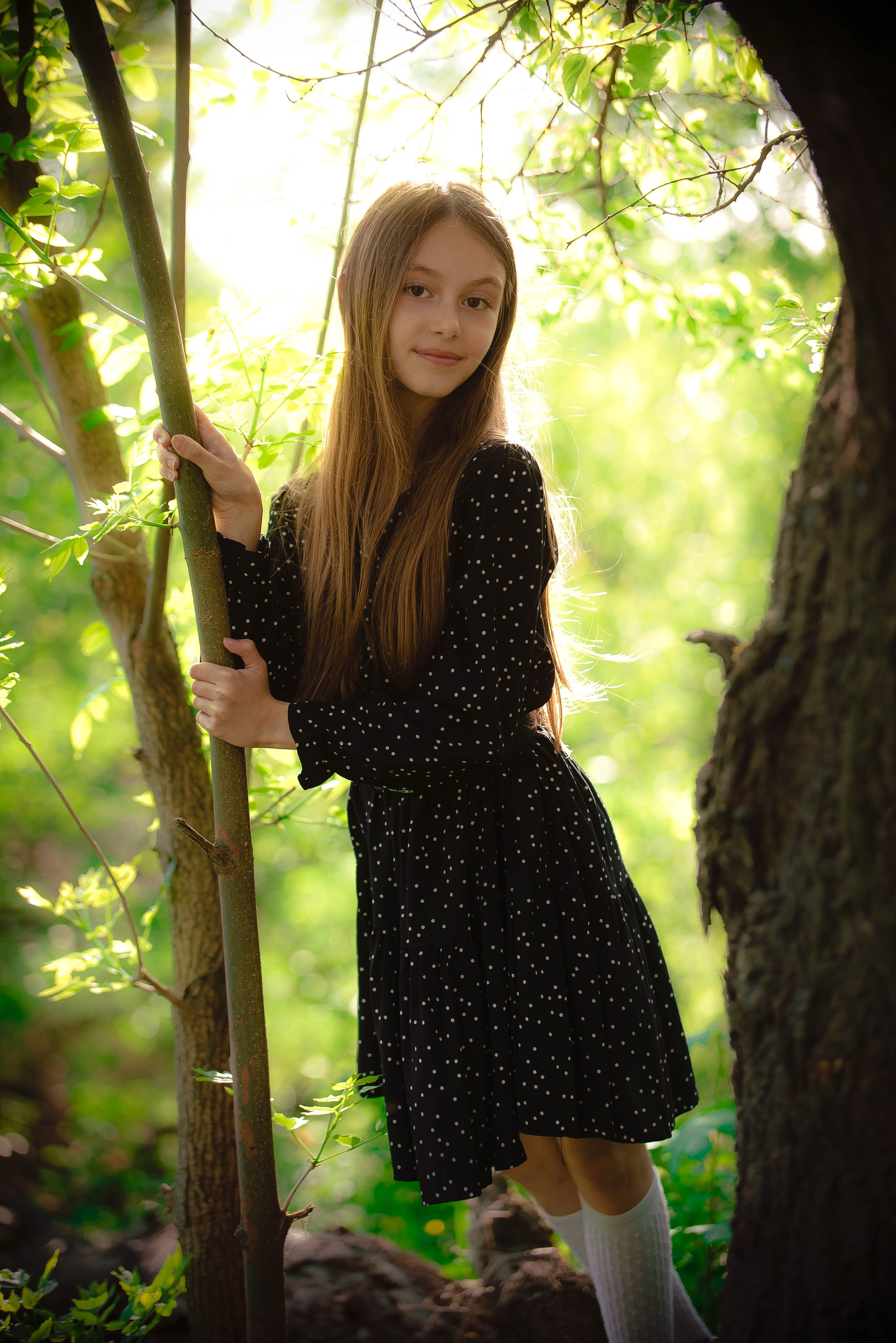 Анютка в сиреньке. Арт-фотограф Евгений Матвиенко