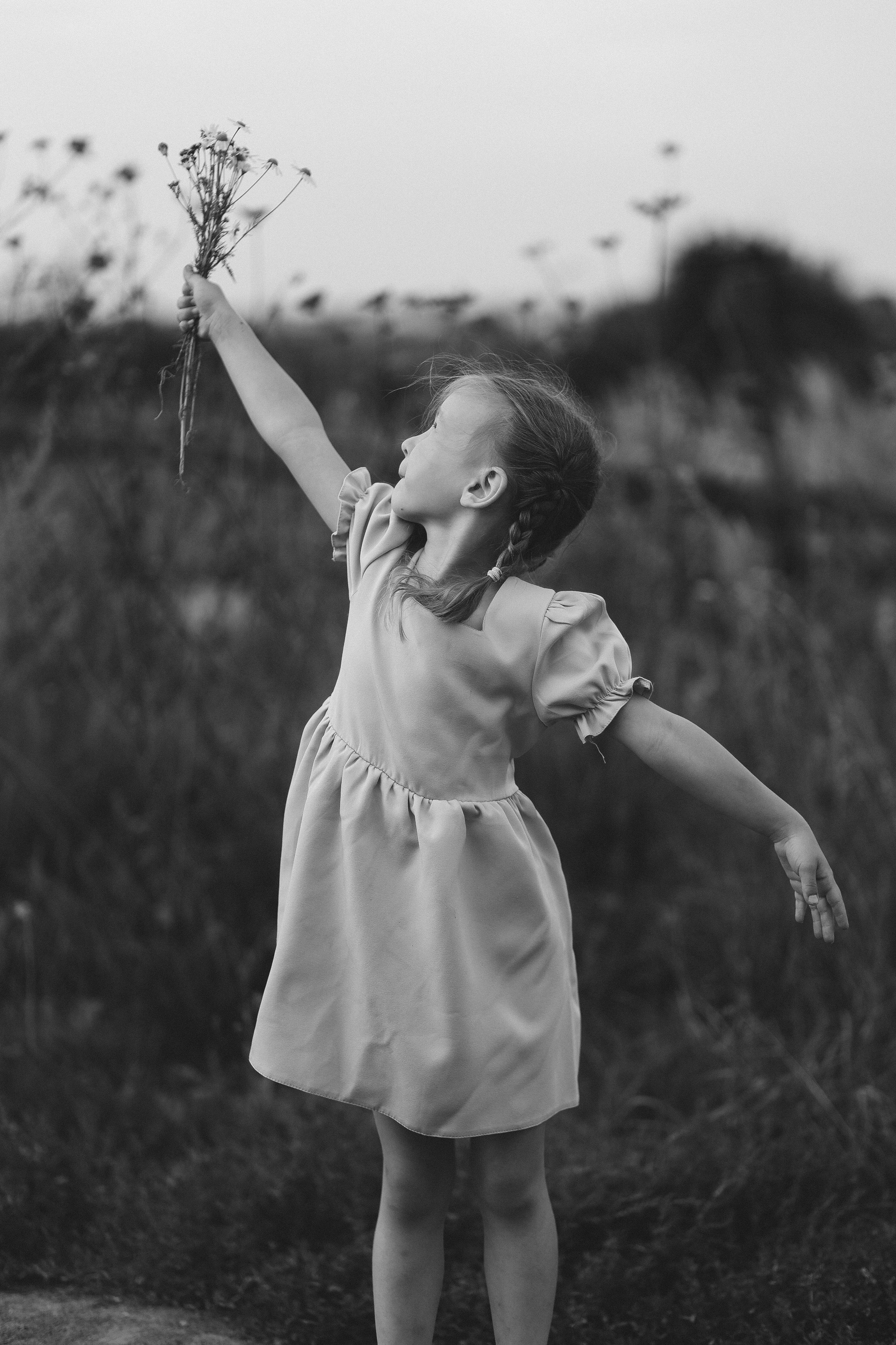 Летняя фотосессия фотосессия в деревне. Фотограф Владимир Москва