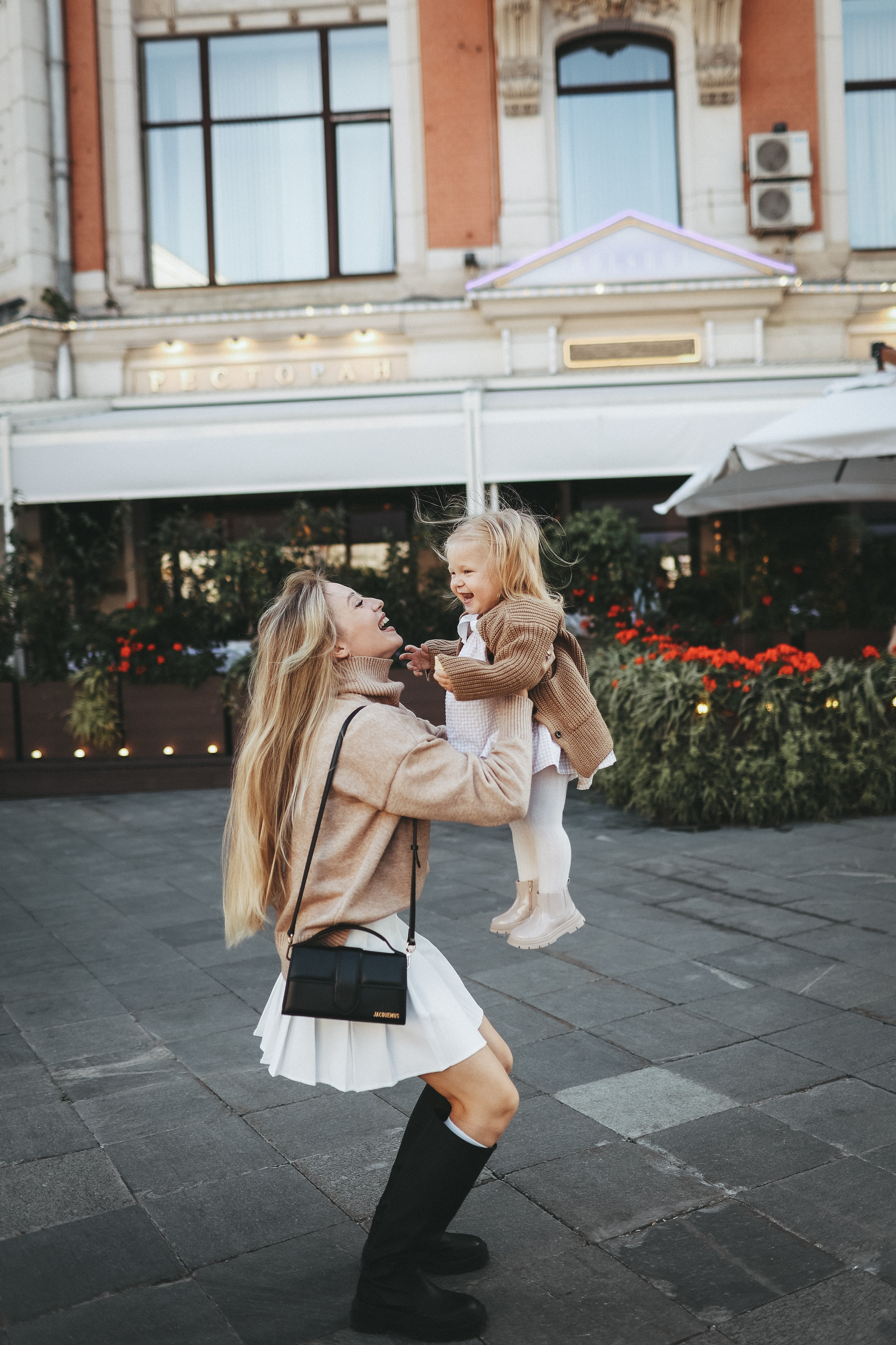 Прогулка мама и дочка фотосессия москва фотосессия владимир. Фотограф Владимир Москва