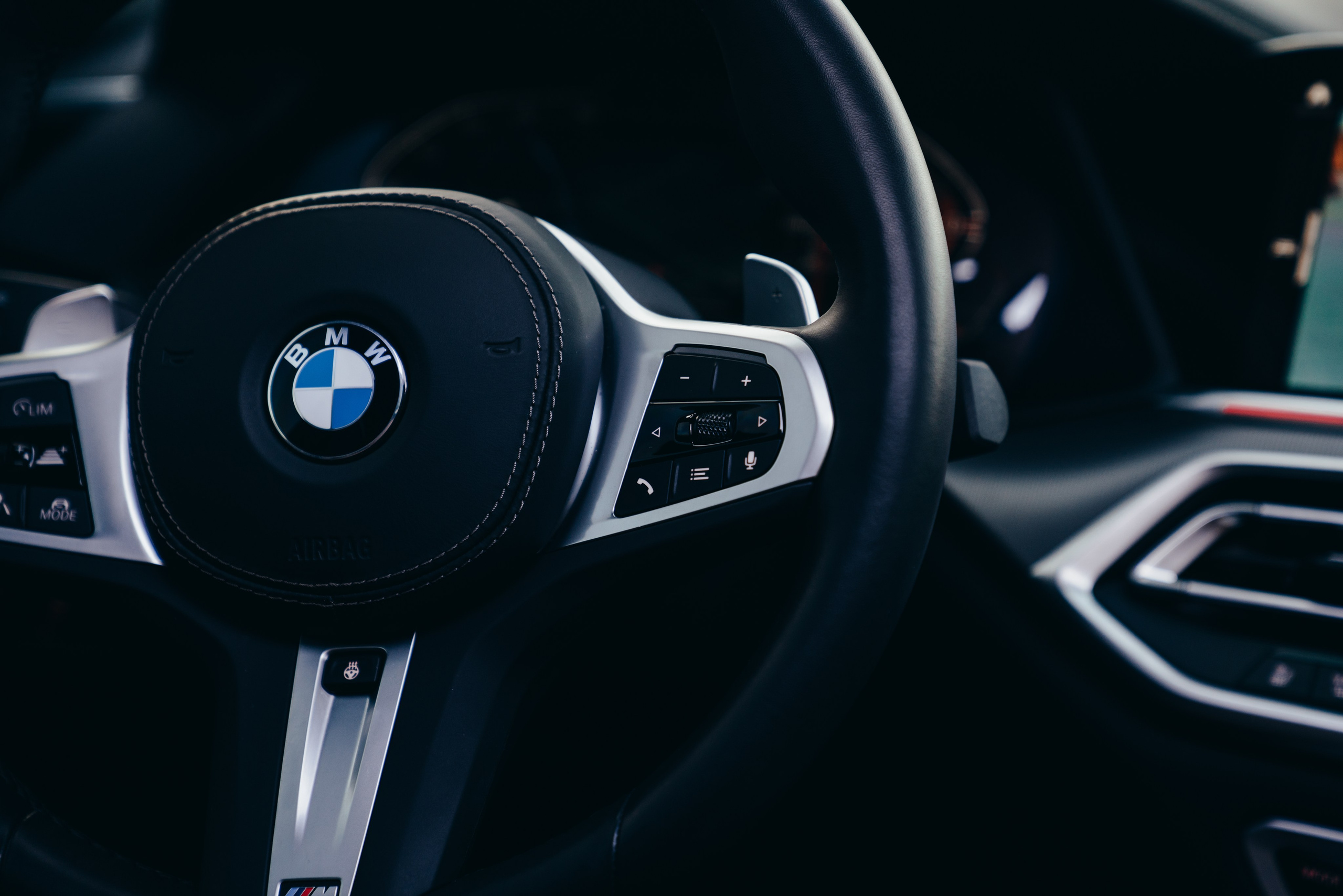 BMW X6 30d X-Drive. Идеальные портреты для соцсетей — Фотограф Ленар