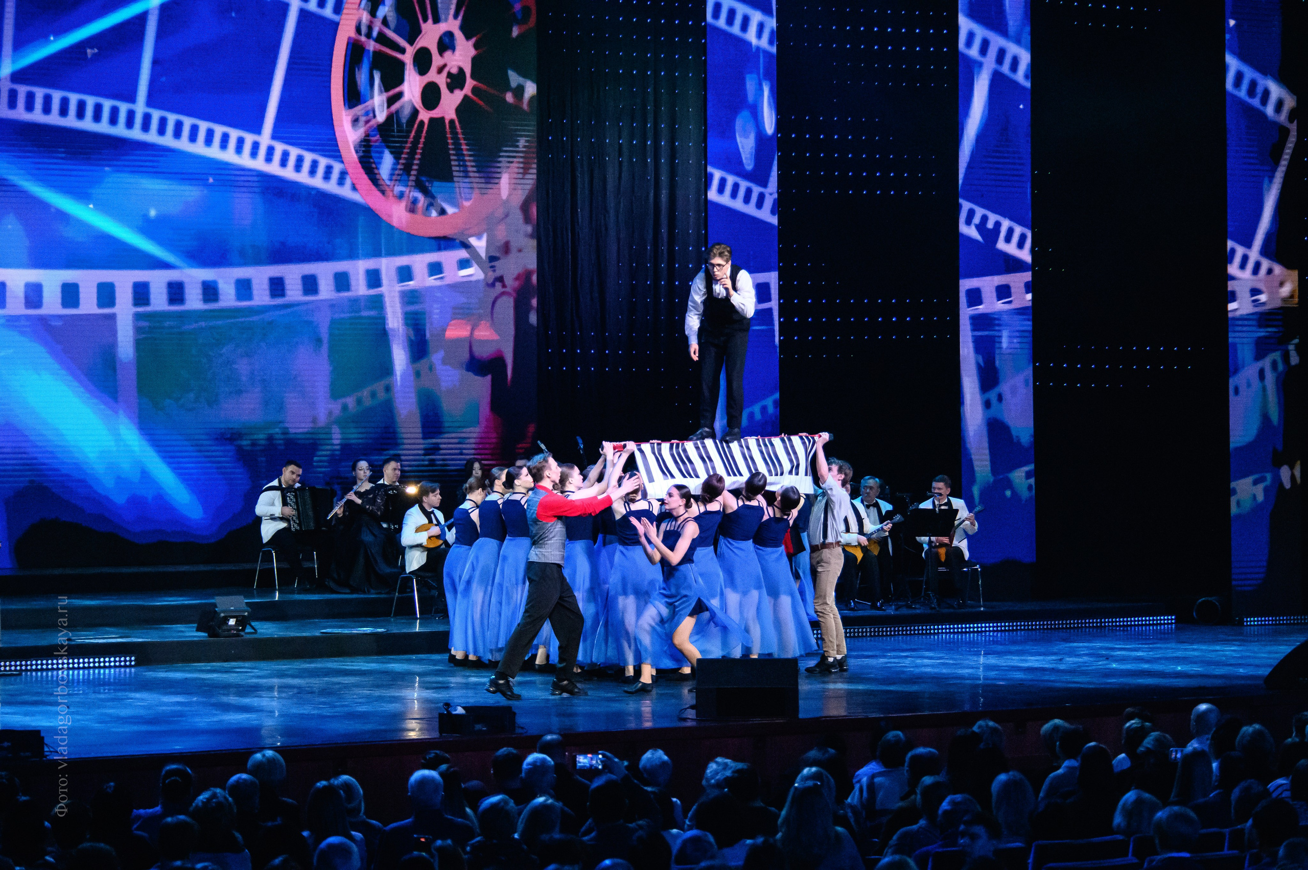 К 95-летию со дня рождения композитора Андрея Петрова. Бренд-фотограф для экспертов и блогеров в Москве Влада Горбовская