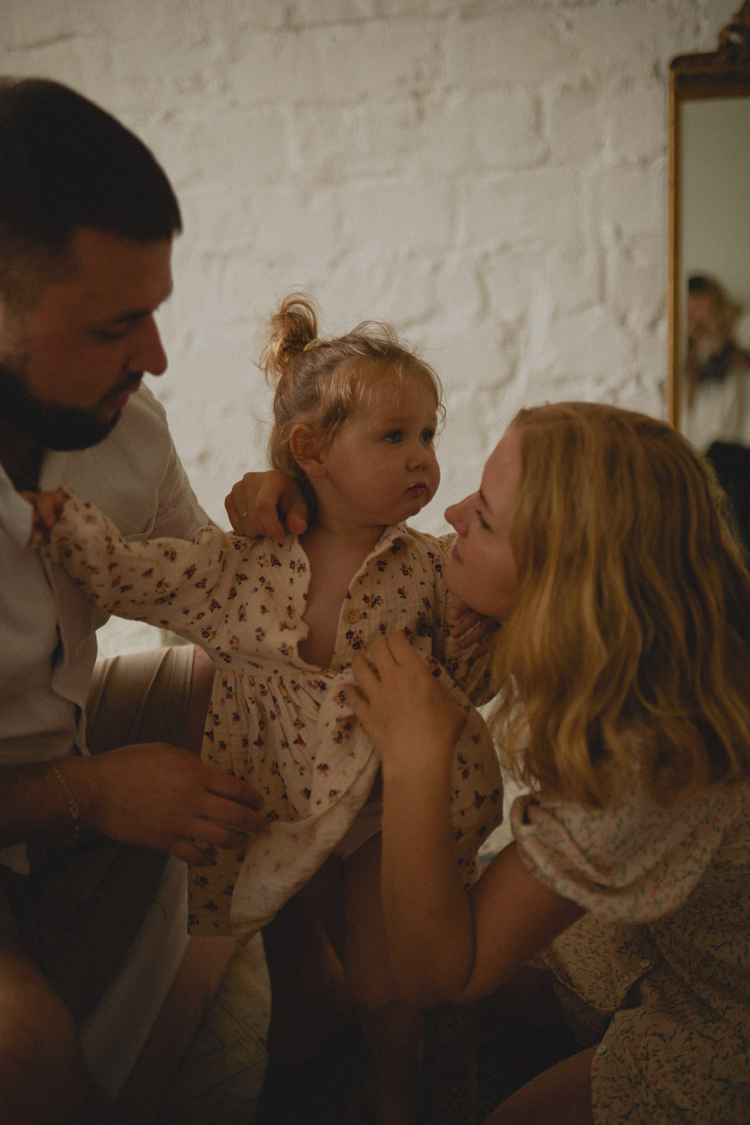 Оля, Кирилл и Мия. Главная