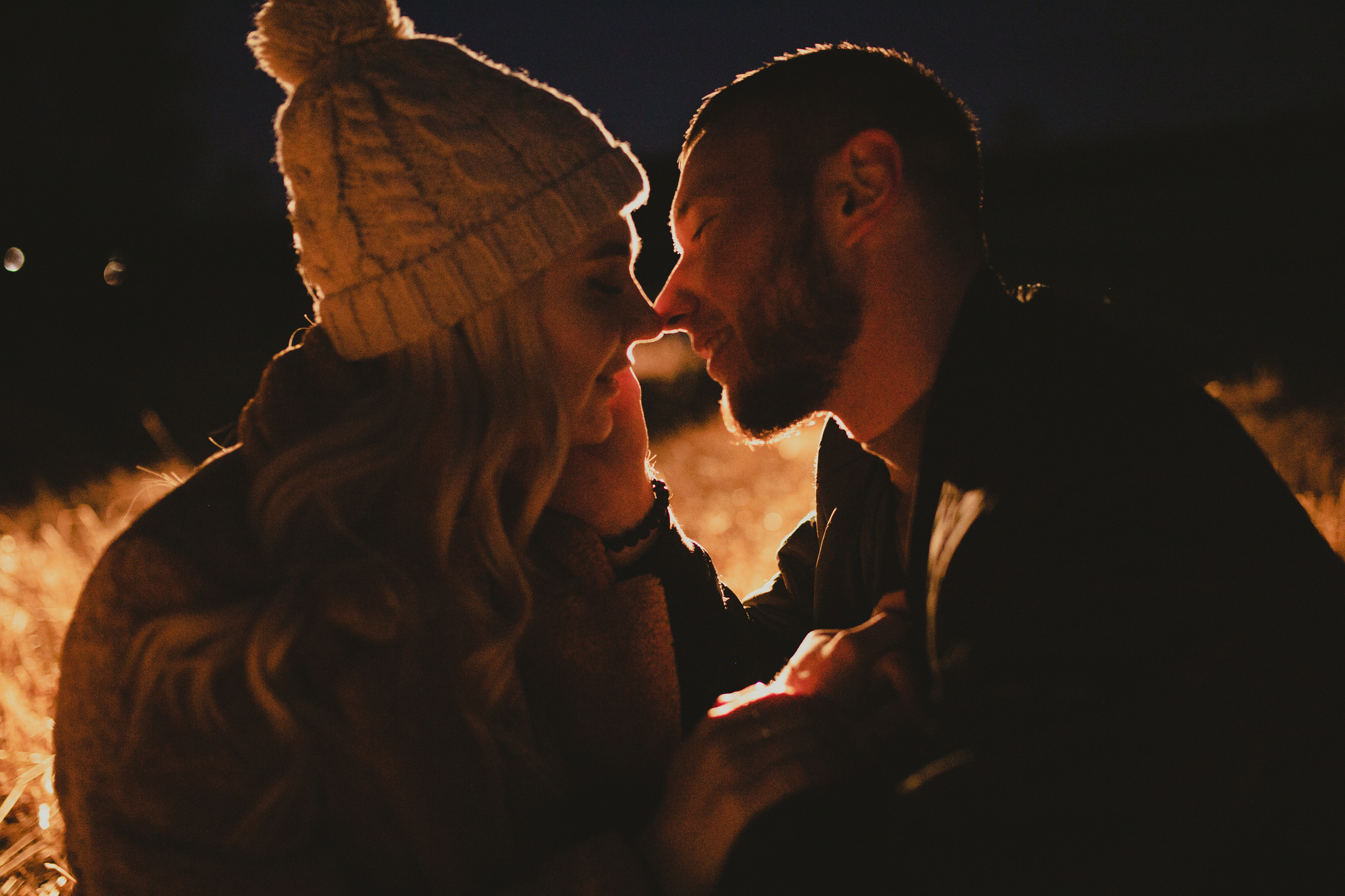 Лавстори в лесу. Фотограф в Иркутске Тома Кабанова