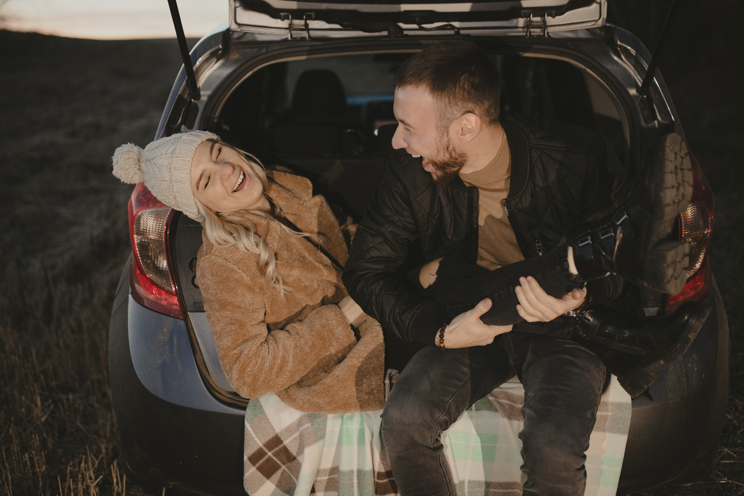 Лавстори в лесу. Фотограф в Иркутске Тома Кабанова