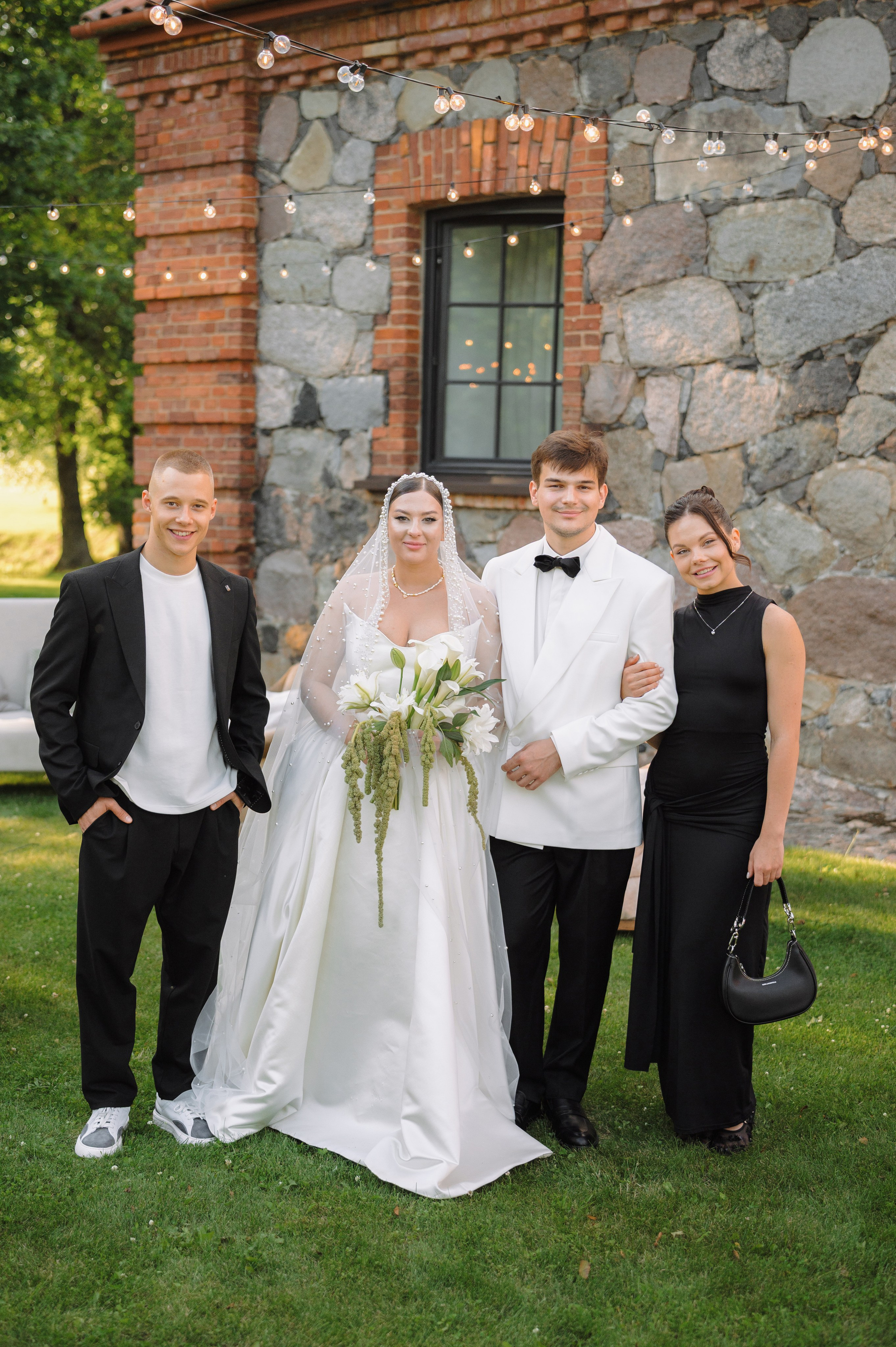 Свадебная фотосъемка в «Двор Стайки»
