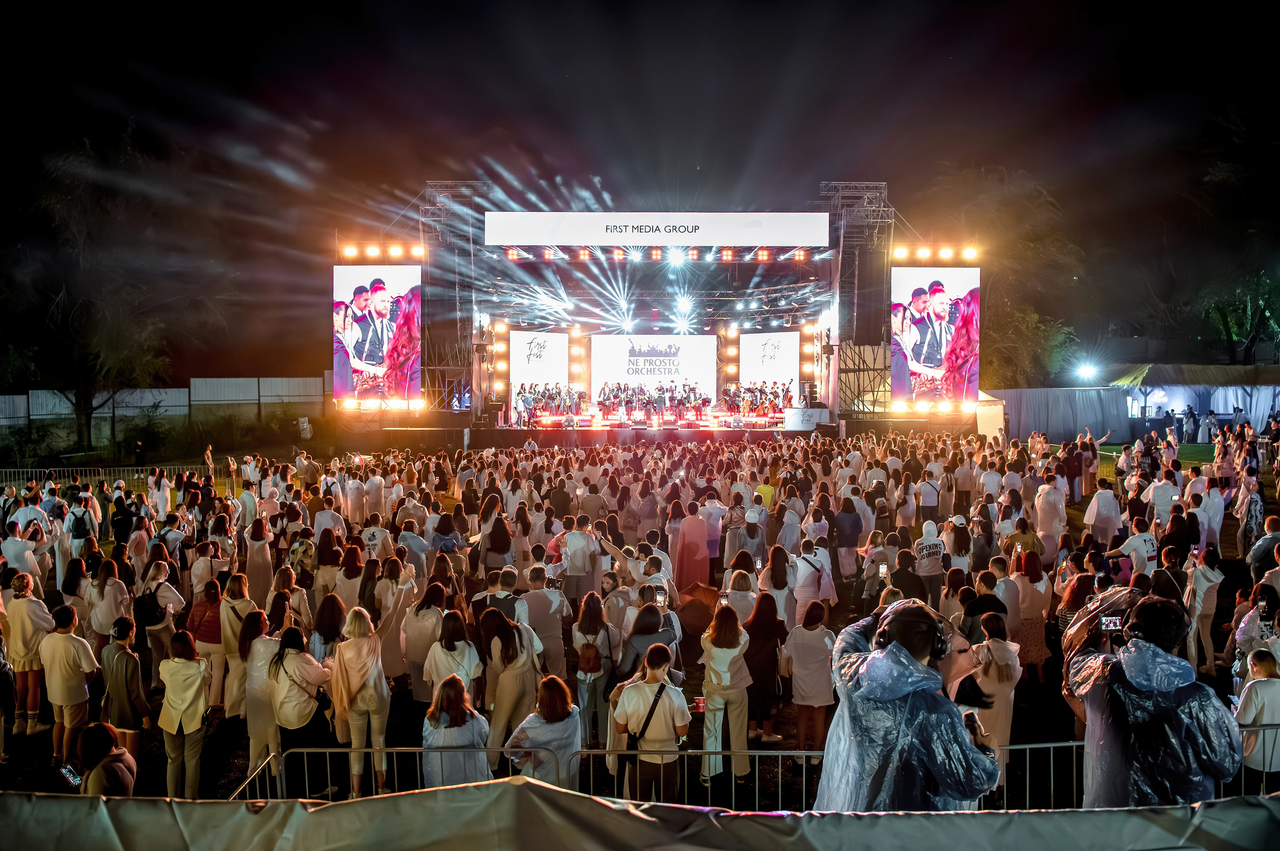 Концерты. Фестивали. Елена Северина фотограф, Алматы: репортаж (спорт, концерты, конференции), предметная и фуд-съёмка, портреты, каталоги, фэшн, ретушь