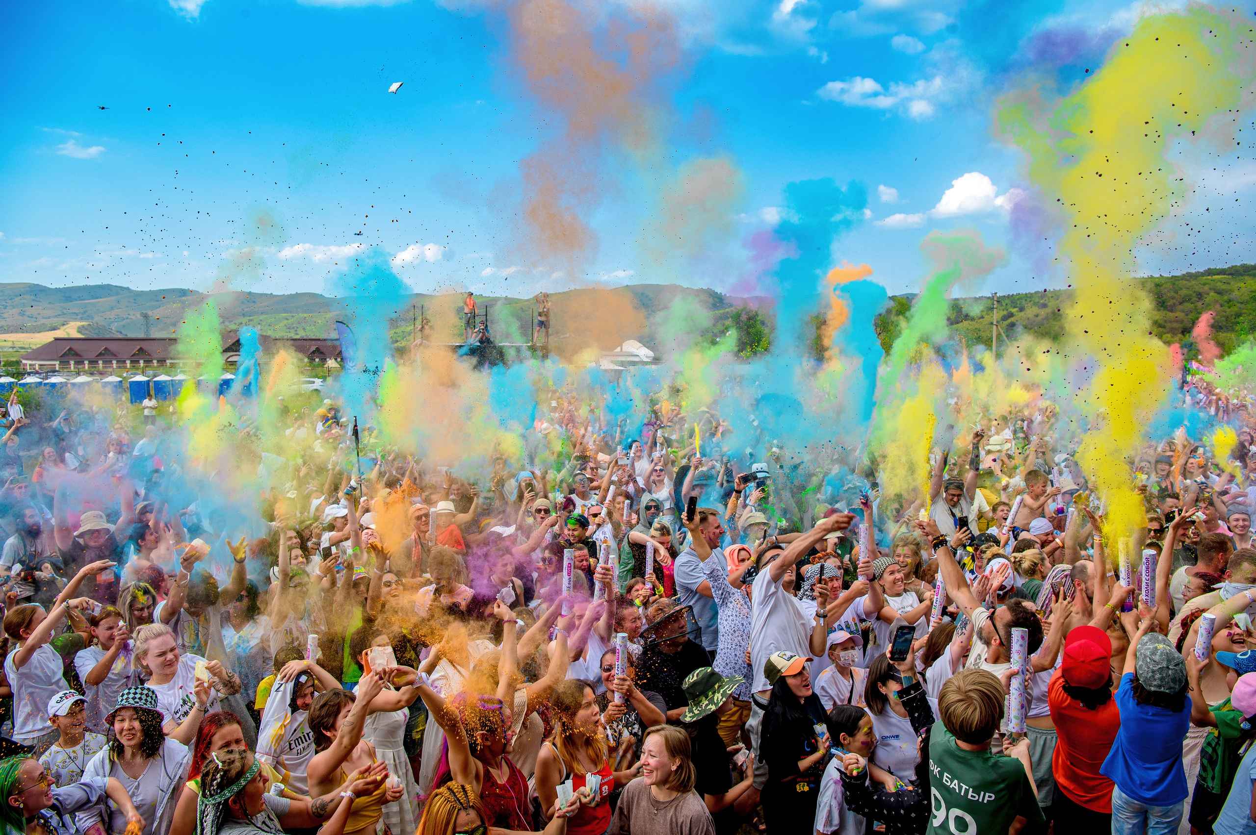 Концерты. Фестивали. Елена Северина фотограф, Алматы: репортаж (спорт, концерты, конференции), предметная и фуд-съёмка, портреты, каталоги, фэшн, ретушь