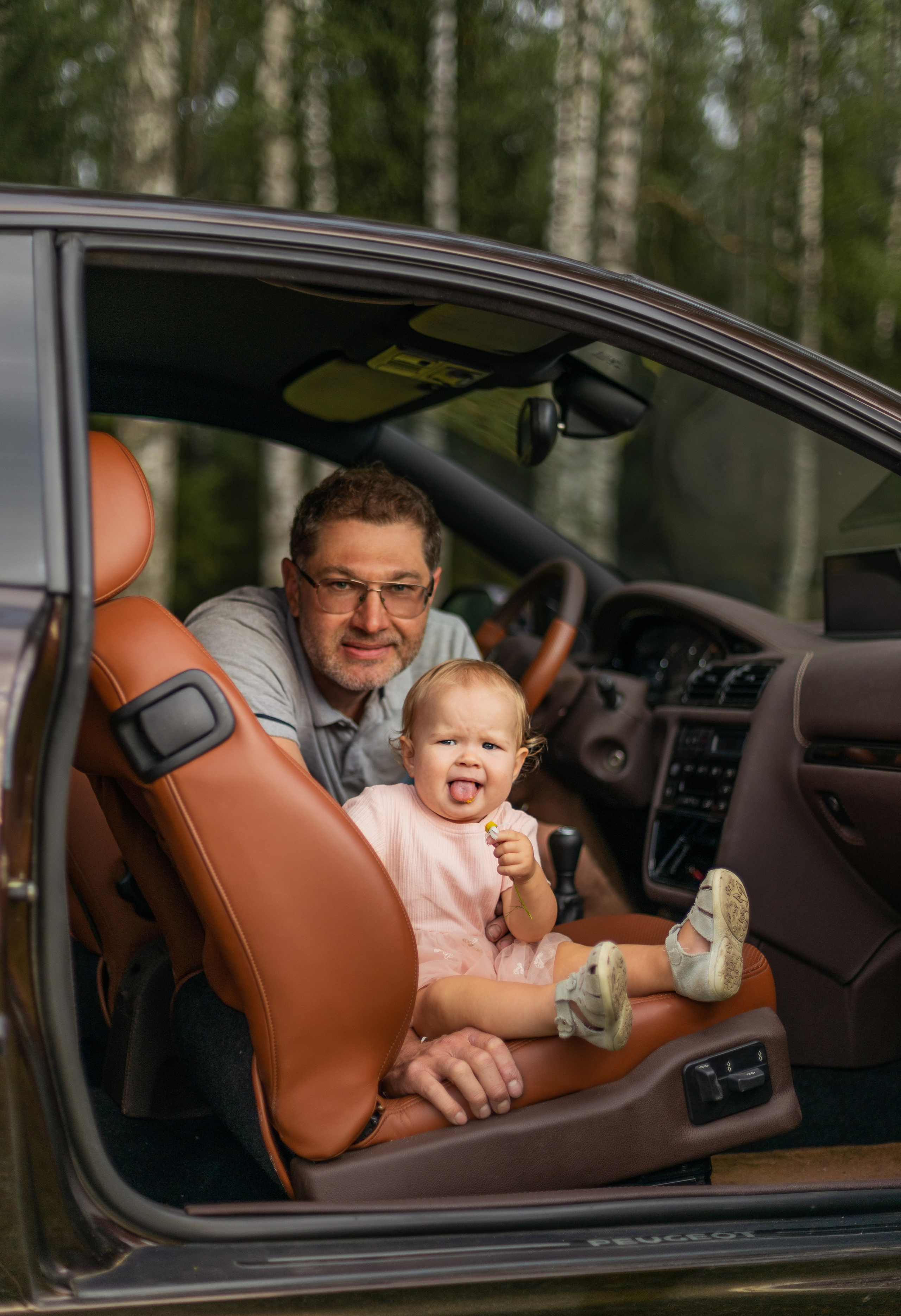 Евгений с семьей. Главная