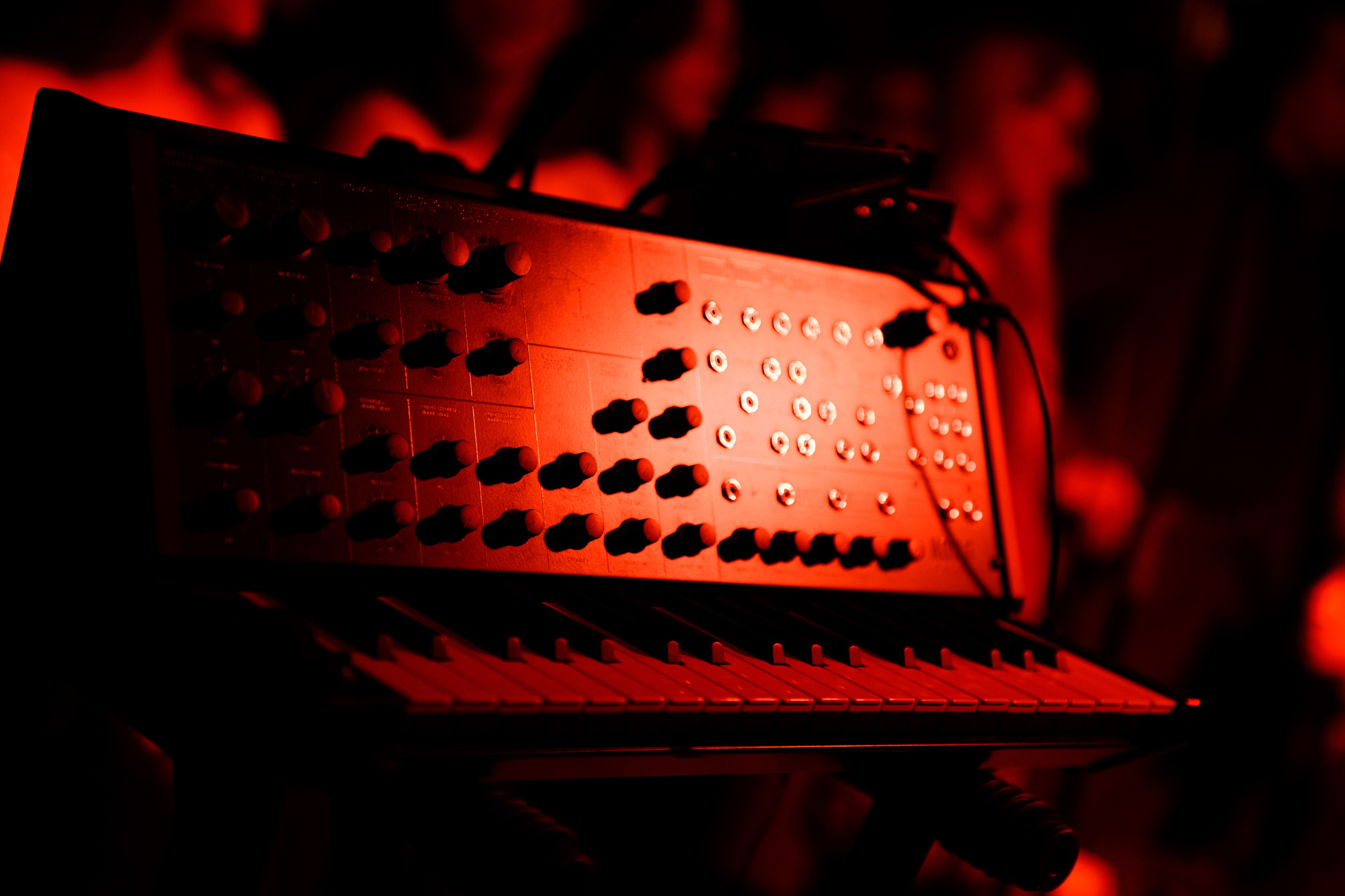 CRAFT BAR EDISON — Диктофон. Свадебный фотограф Иркутск Алексей Шульгин