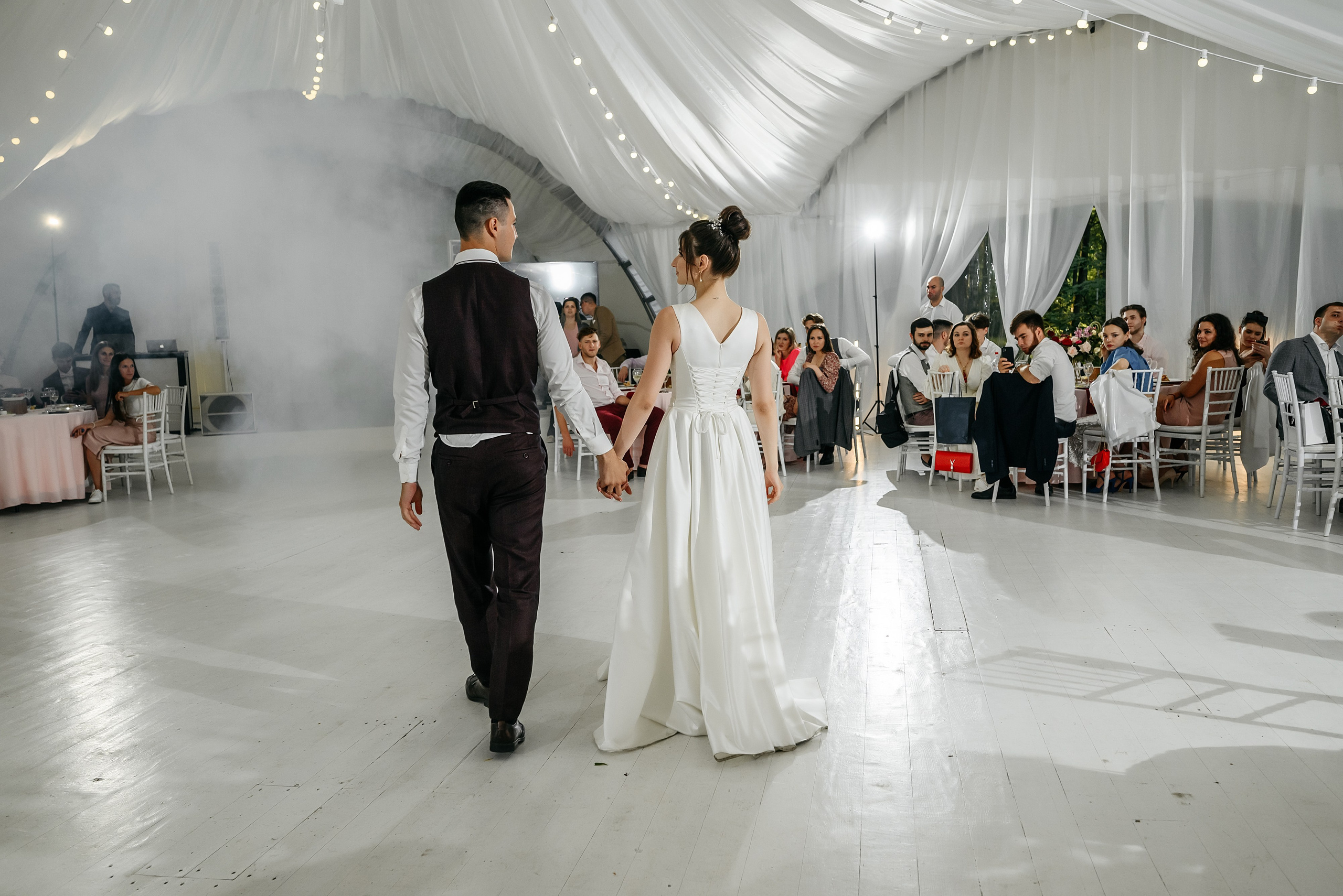 Свадьба в Лес event house. Kirillova Studio — мастерская декора и событий Юли Кирилловой