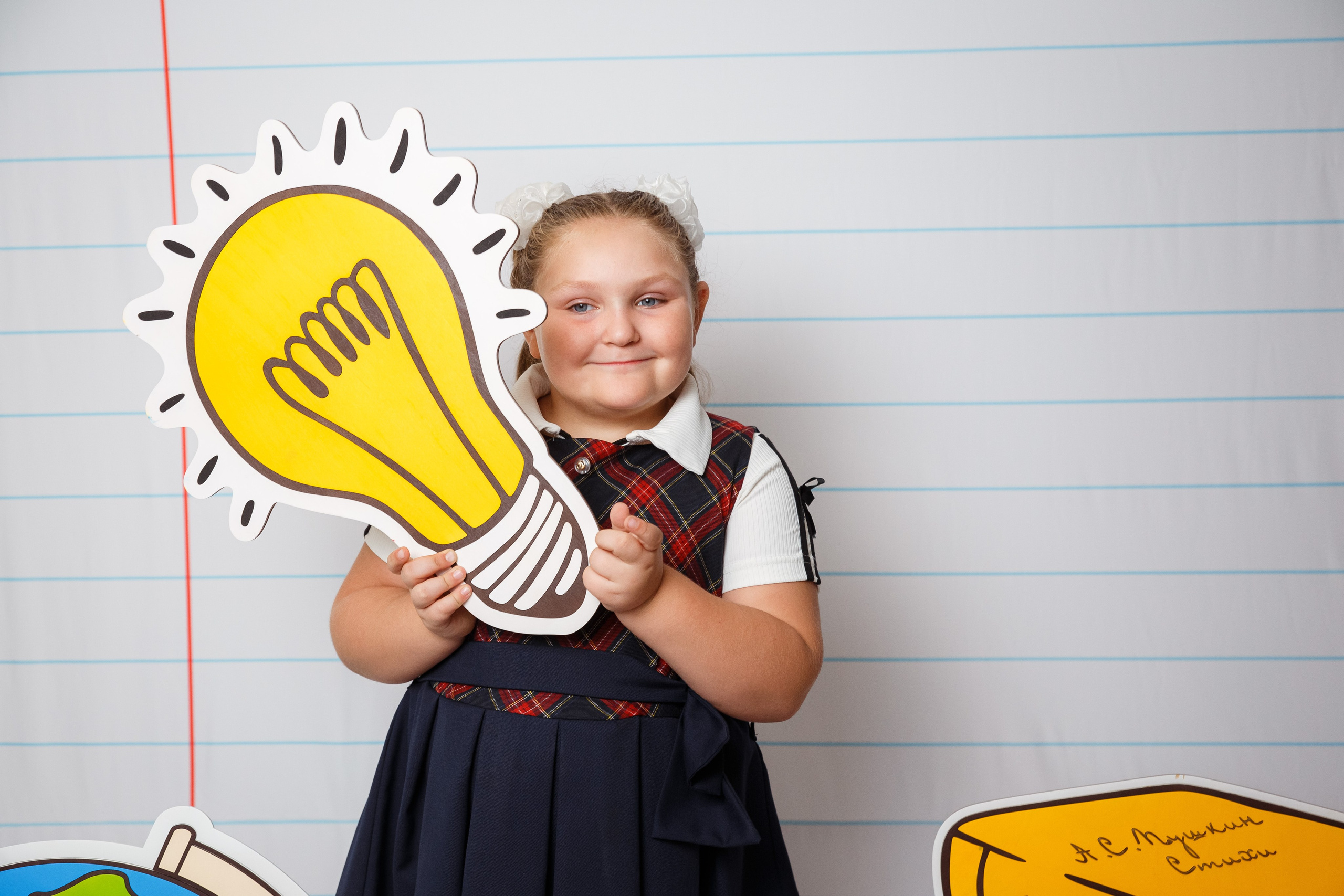 «Тетрадный лист». Выпускные альбомы в Донецке и ДНР. Фотограф Донецк и ДНР
