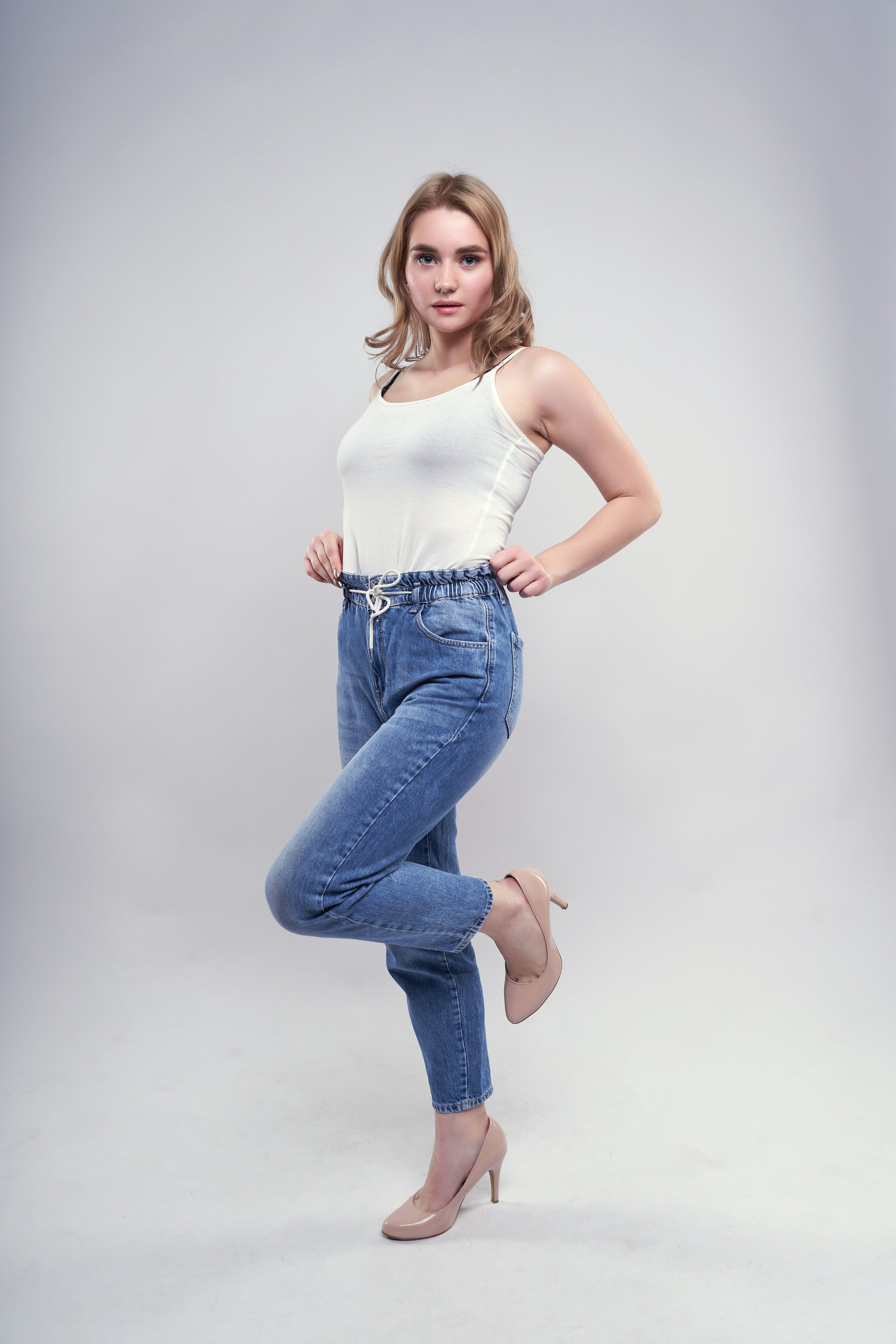 Модельные тесты в Москве – Профессиональные фото для модельного портфолио | AkselPhoto. Фотограф в Москве (ЮВАО ВАО СВАО)