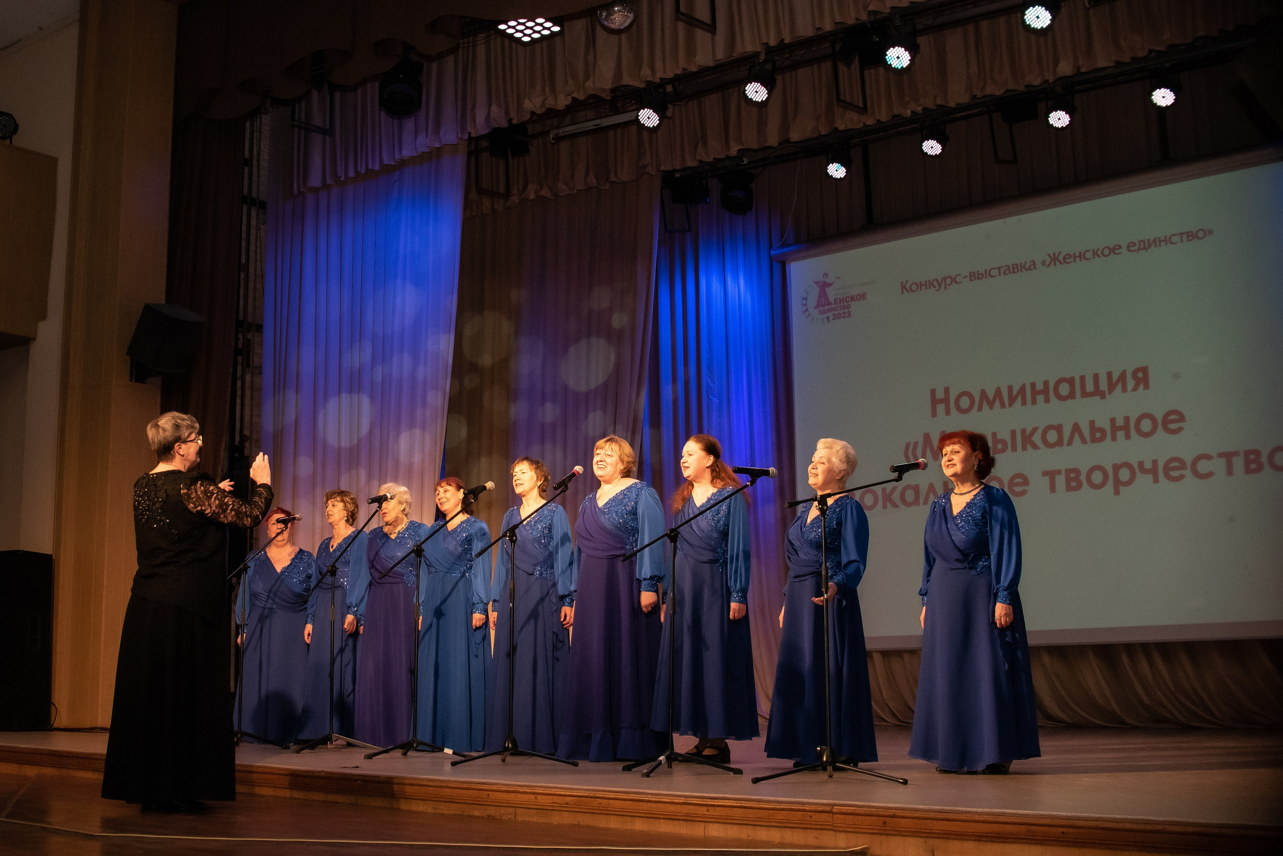 Репортажный фотограф на коцерт. Фотограф Макс Огурцов в Нижнем Новгороде