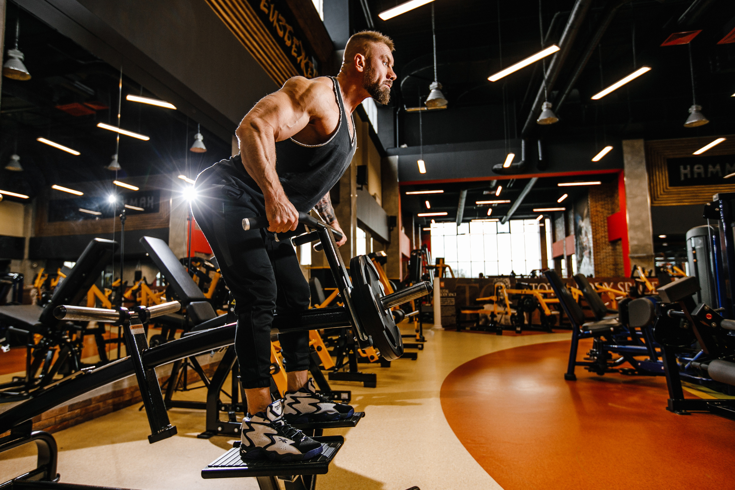 Strong. Роман Урумбаев фотограф Нижневартовск