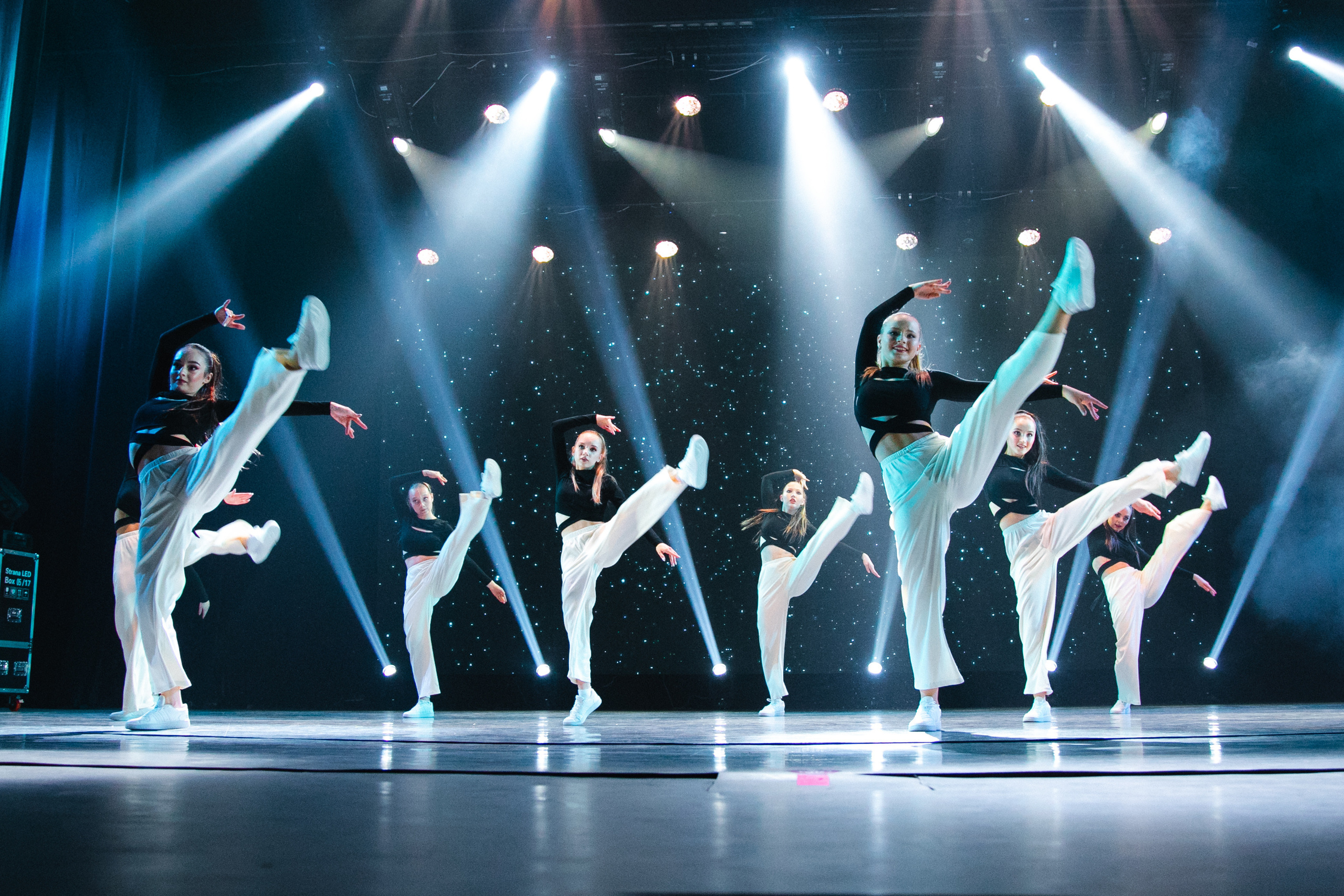 Отчетный концерт Ice Cream 2022 г. Роман Урумбаев фотограф Нижневартовск