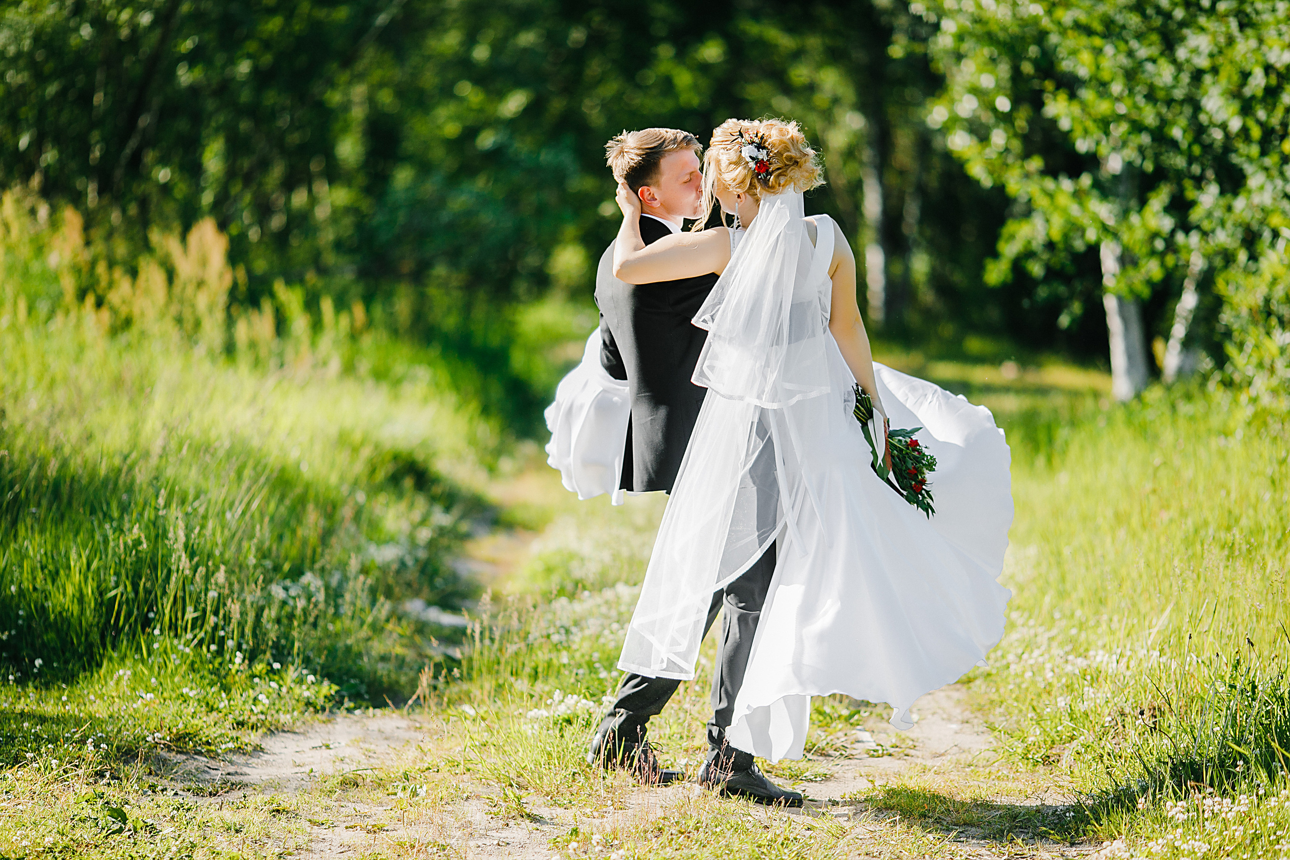 Марина + Антон. Роман Урумбаев фотограф Нижневартовск